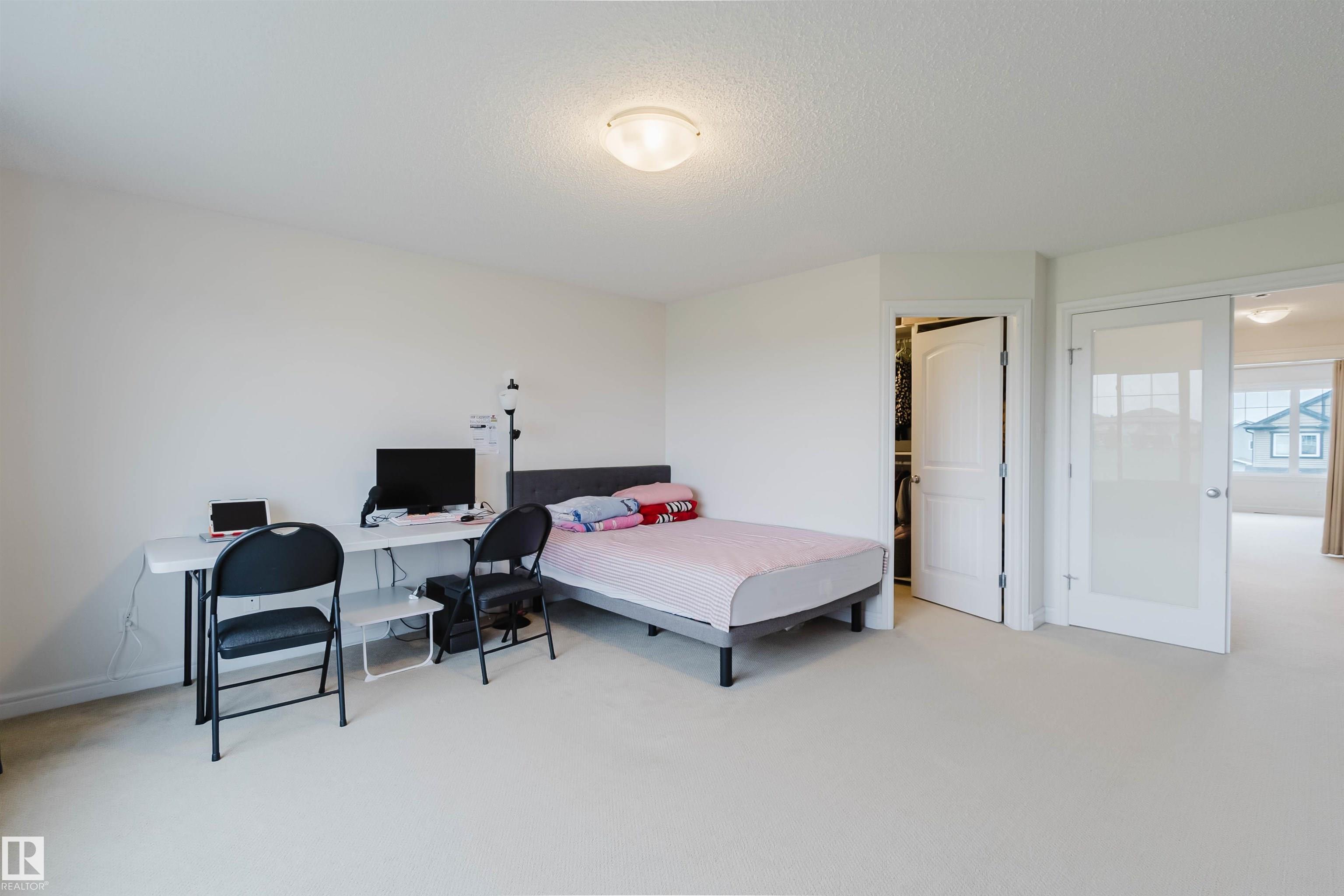 https://zimg.paragon.ice.com/ParagonImages/Property/PM/RAE/225400401/35/0/0/649b40bc82113cf7f9c41c5bdc9bfce0/1/cf2055b4494b41800986ca48fc780b5e/225400401-b5be8ca2-b47a-4145-aafe-15a0a4904efe.JPG