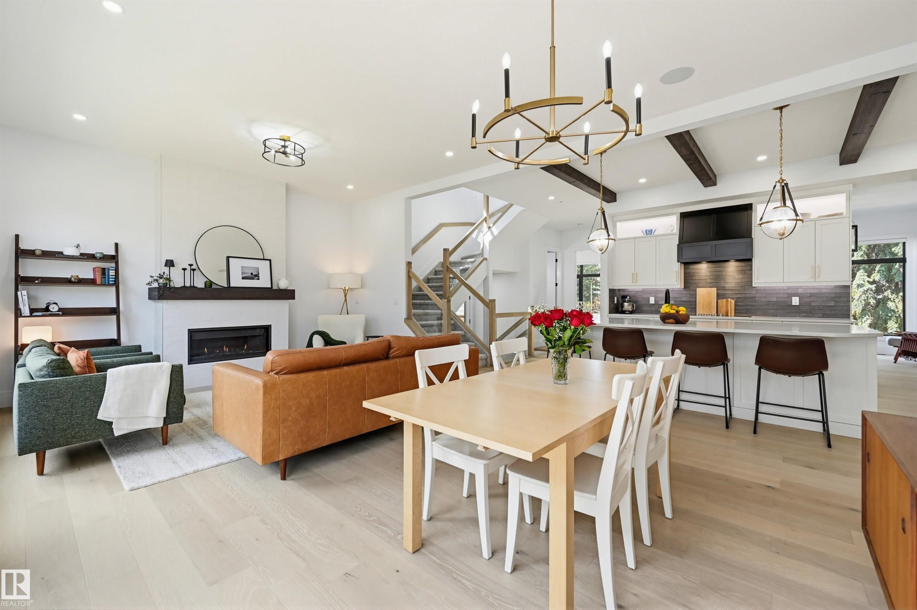https://zimg.paragon.ice.com/ParagonImages/Property/PM/RAE/225400404/13/0/0/b4145e33ee6b28967eca95cc1e0b44a8/1/569aff060f9400743eb28f45c6f2cd9f/225400404-c909a702-3443-47b5-bebe-a19baadc804f.JPG