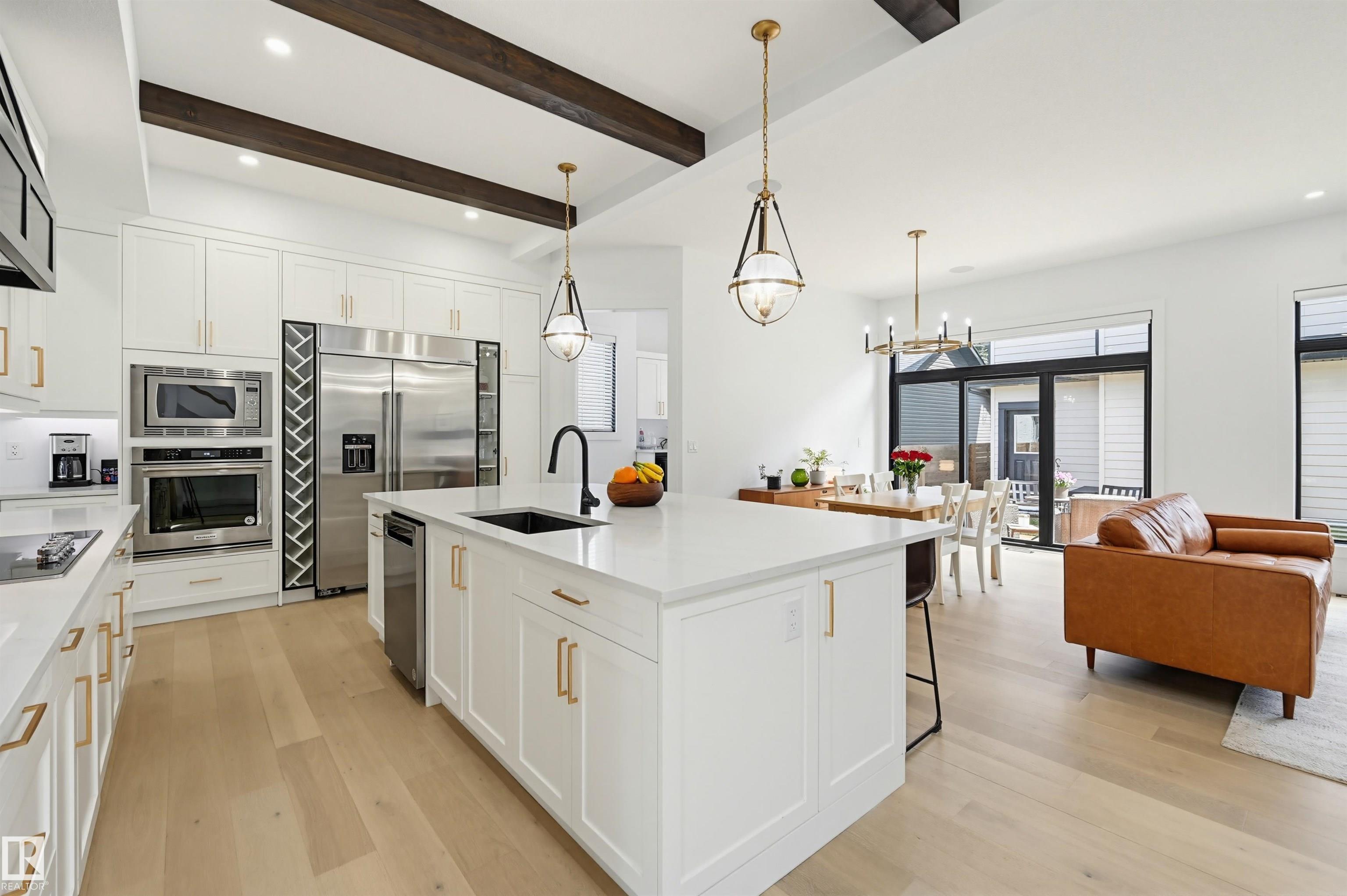 https://zimg.paragon.ice.com/ParagonImages/Property/PM/RAE/225400404/16/0/0/c70a935c9d96ea7611e07a64347ae544/1/569aff060f9400743eb28f45c6f2cd9f/225400404-d876aa4e-d6ab-4c86-be60-b39efed0814f.JPG