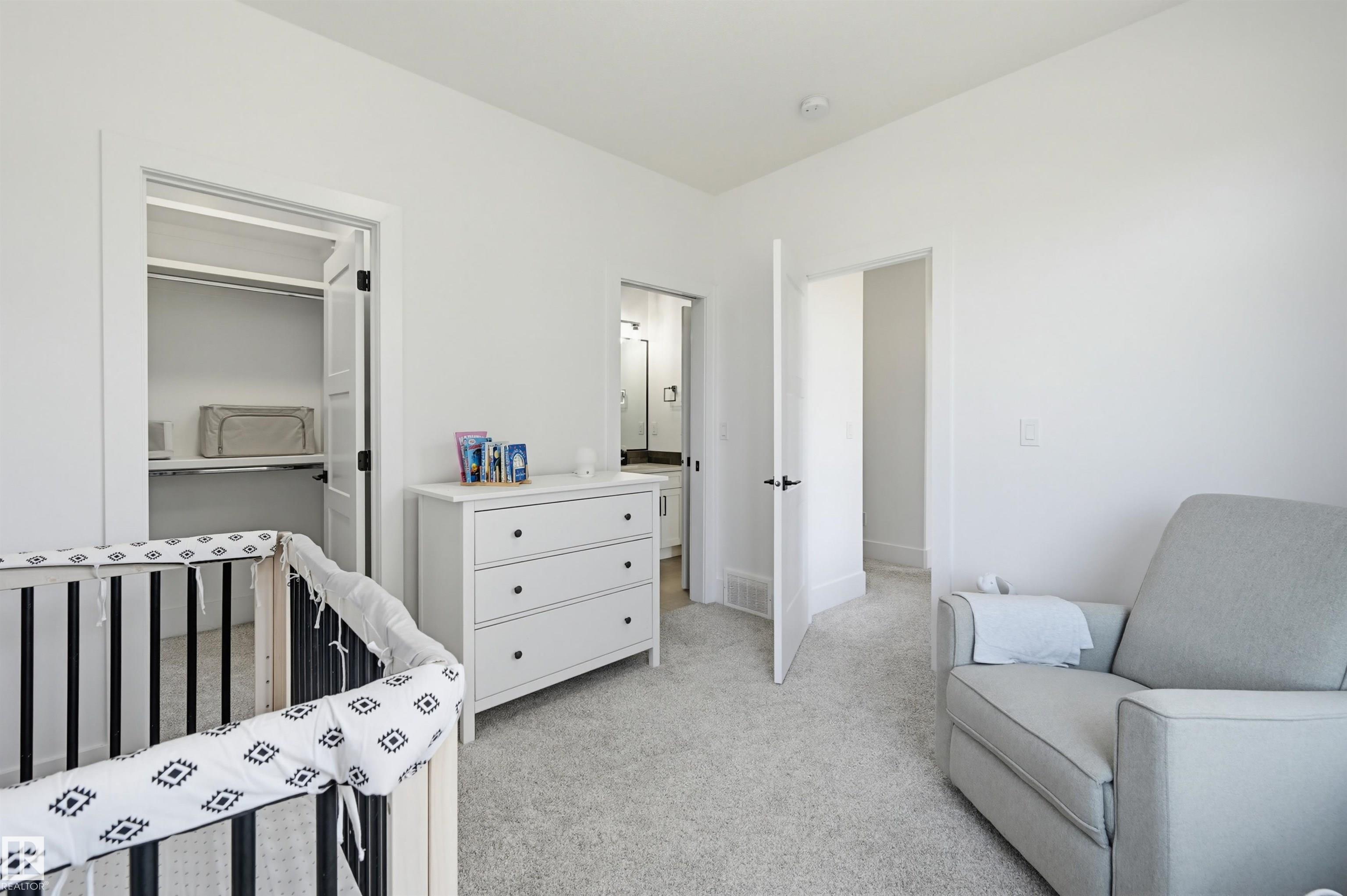 https://zimg.paragon.ice.com/ParagonImages/Property/PM/RAE/225400404/36/0/0/b9a7d235f9605442763b4bd51b1d7ef2/1/569aff060f9400743eb28f45c6f2cd9f/225400404-d96c1849-a725-46d8-aec9-3ede4ac8b59c.JPG