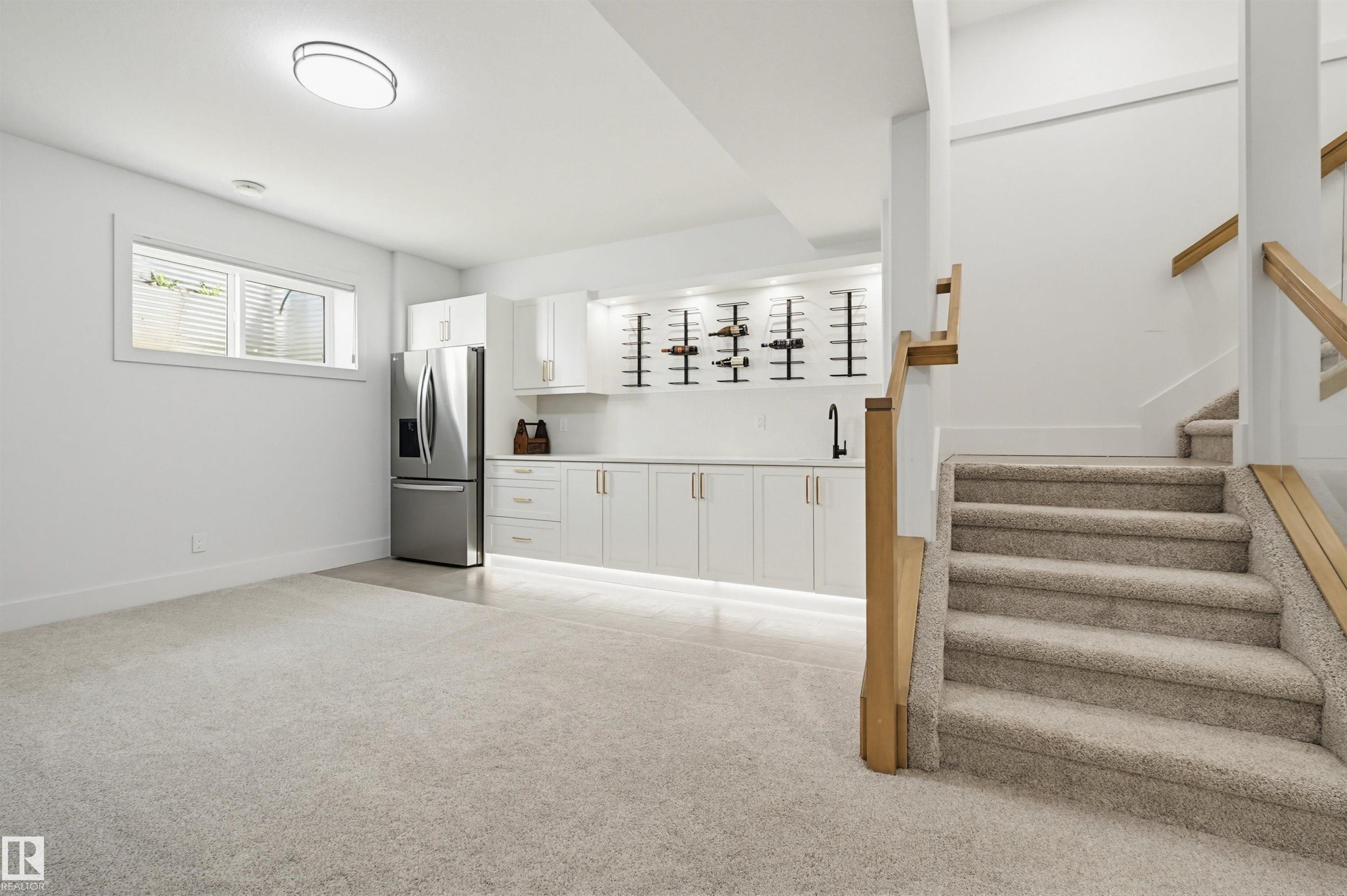 https://zimg.paragon.ice.com/ParagonImages/Property/PM/RAE/225400404/39/0/0/eb68e5d8aac5525d2791888729ffd6d3/1/569aff060f9400743eb28f45c6f2cd9f/225400404-3bd1c526-8e7e-403c-8cee-ef89e9c16da4.JPG
