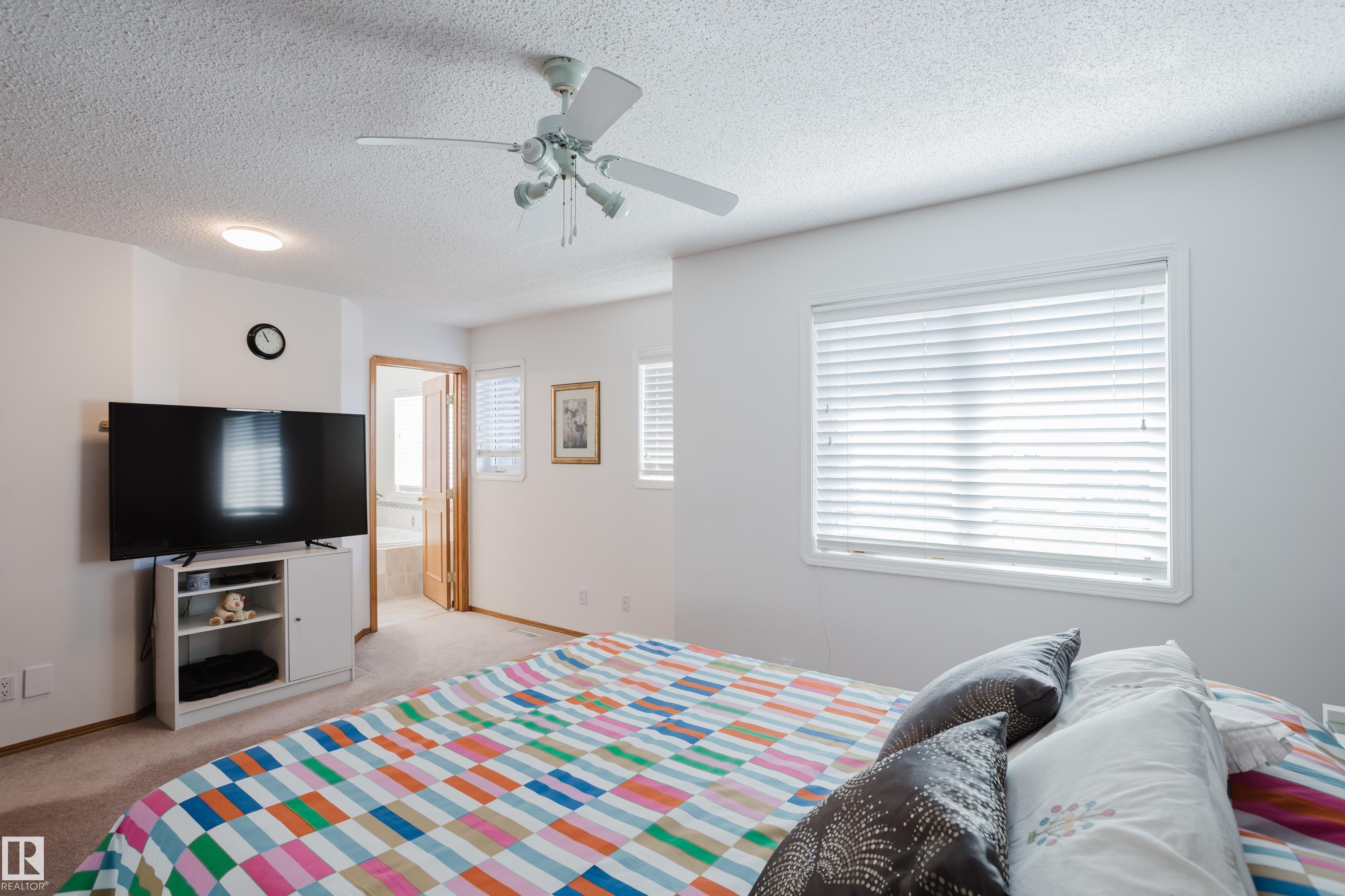 Photo 23 at 518 Reid Close NW, Rhatigan Ridge, Edmonton