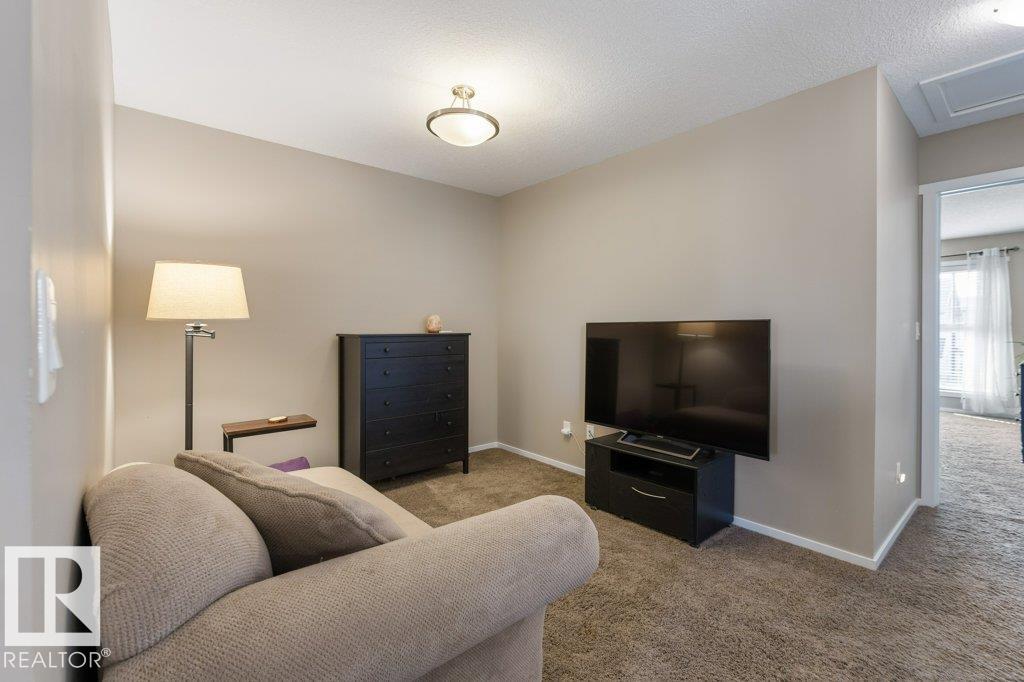 https://zimg.paragon.ice.com/ParagonImages/Property/PM/RAE/225400413/18/0/0/51f28befdc604625df7c73b766203ef2/1/f0ebd953ece597084f543a4d9331826a/225400413-88904bbc-4208-4fb7-99f6-5e7d007ad7b6.JPG
