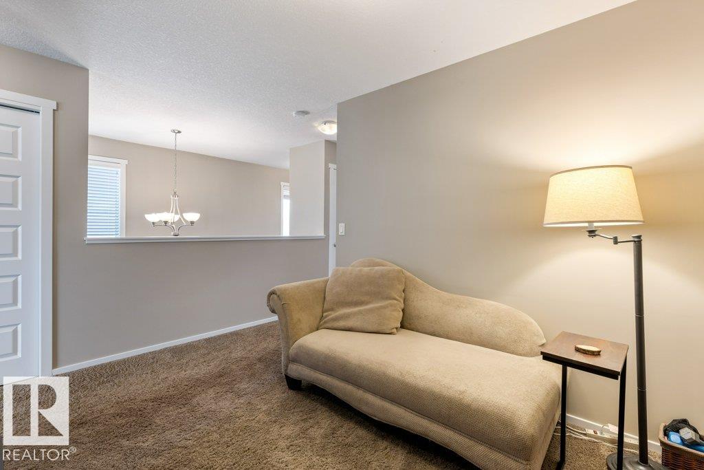 https://zimg.paragon.ice.com/ParagonImages/Property/PM/RAE/225400413/19/0/0/62e26bb5ffb978737d075c98088bde72/1/f0ebd953ece597084f543a4d9331826a/225400413-ffb83c49-d262-42b1-b563-085aba41c5ea.JPG