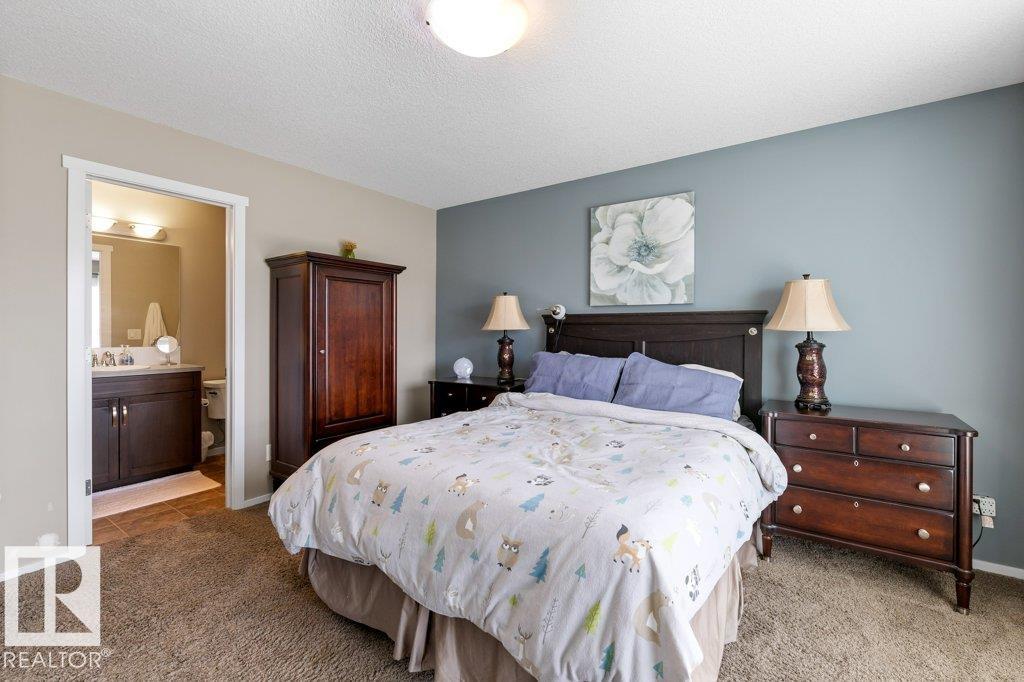 https://zimg.paragon.ice.com/ParagonImages/Property/PM/RAE/225400413/20/0/0/b5b74a71b224b9b03eaee1576ea39bea/1/f0ebd953ece597084f543a4d9331826a/225400413-59a584d6-38b4-4936-8d52-42c17d633819.JPG