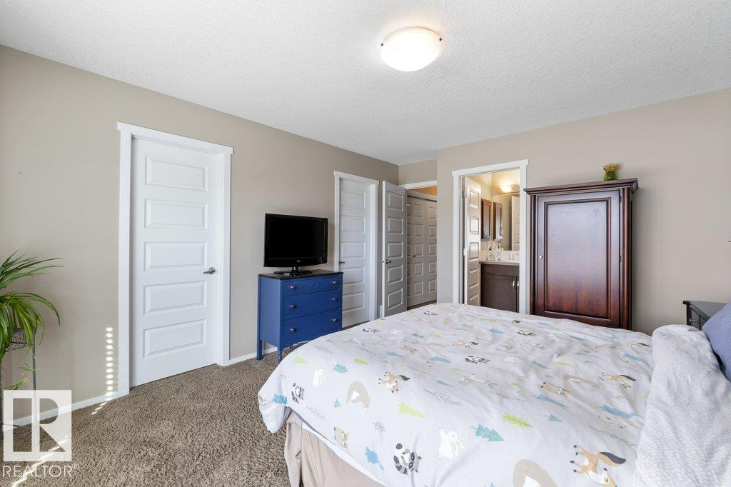 https://zimg.paragon.ice.com/ParagonImages/Property/PM/RAE/225400413/22/0/0/744c74ec8a4fbc634524db079551999d/1/f0ebd953ece597084f543a4d9331826a/225400413-b07dea25-43c0-48f1-84a7-7e894b20fa3a.JPG