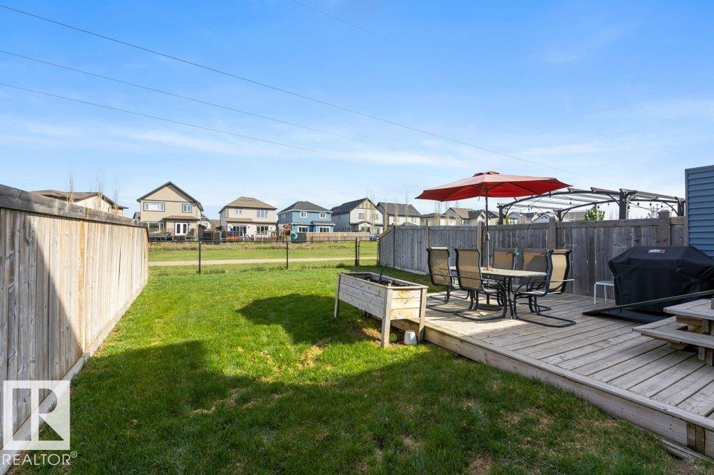 https://zimg.paragon.ice.com/ParagonImages/Property/PM/RAE/225400413/41/0/0/ad4918e985c1b8ea4df7c6be09cbf862/1/f0ebd953ece597084f543a4d9331826a/225400413-870572bc-a809-4b78-ae77-524b3734915b.JPG