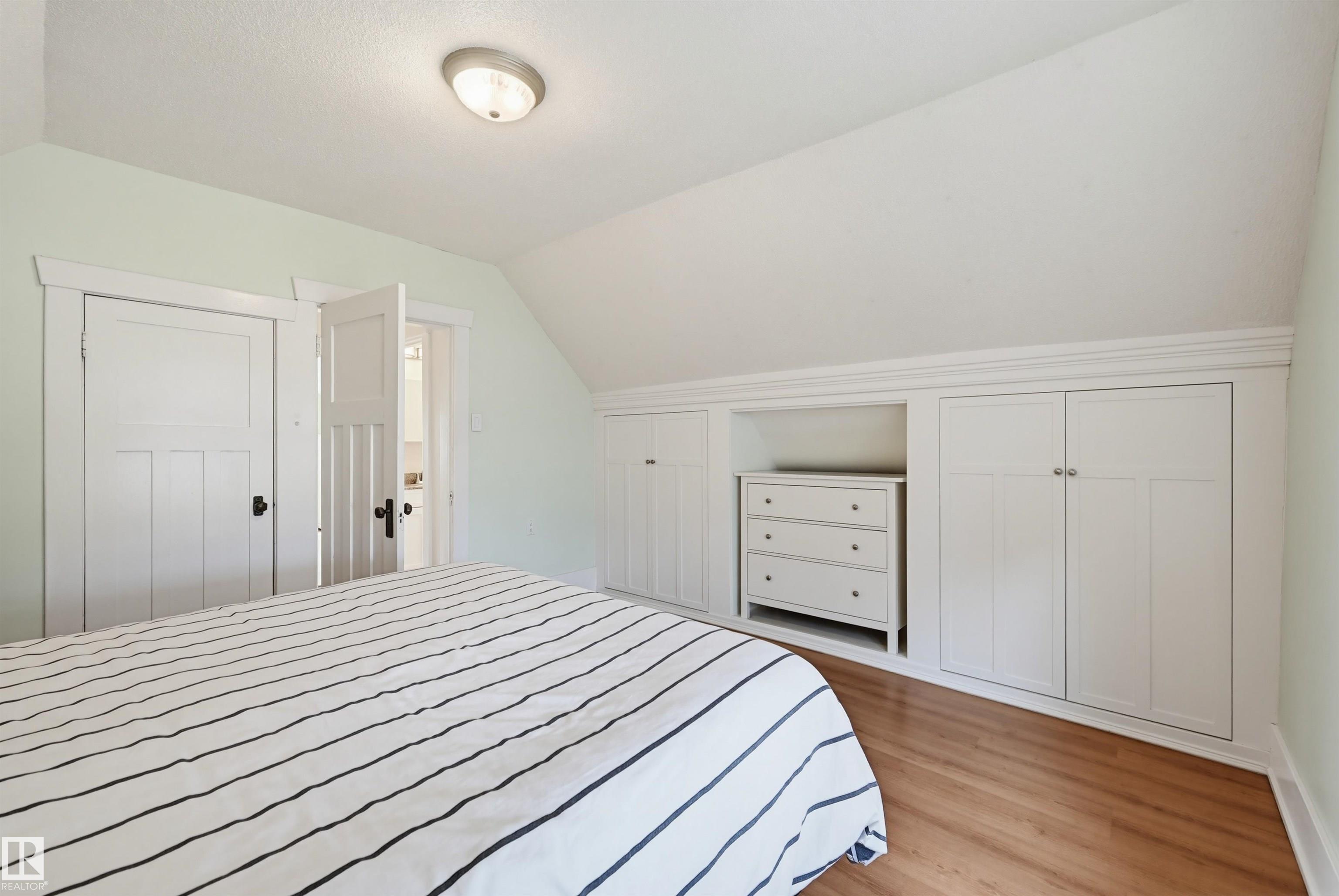 Photo 34 at 10813 74 Avenue NW, Queen Alexandra, Edmonton