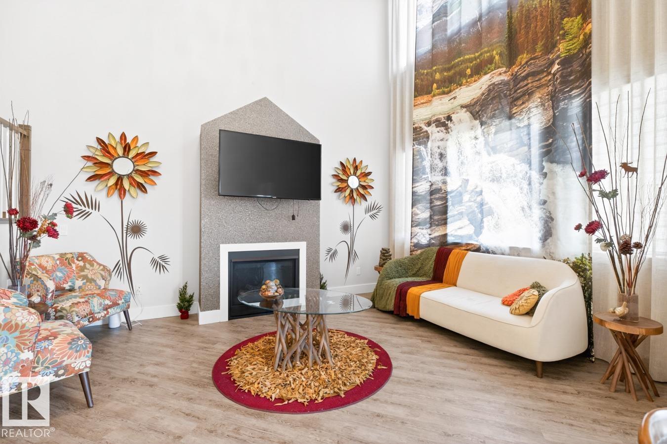 7942 Erasmus Crescent NW, Edgemont, Edmonton
