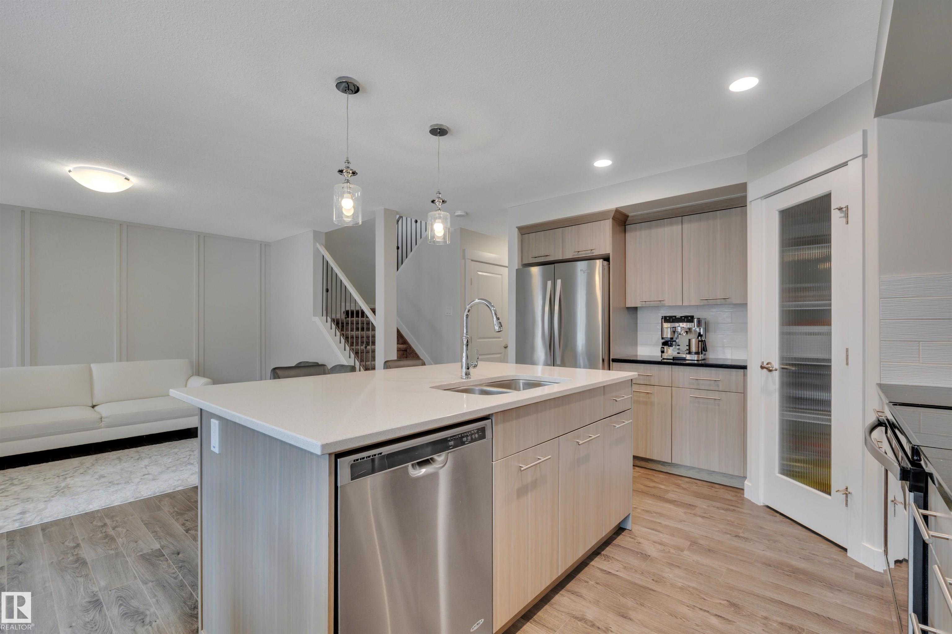 Photo 16 at 194 Sturtz Bend, Southfork, Leduc