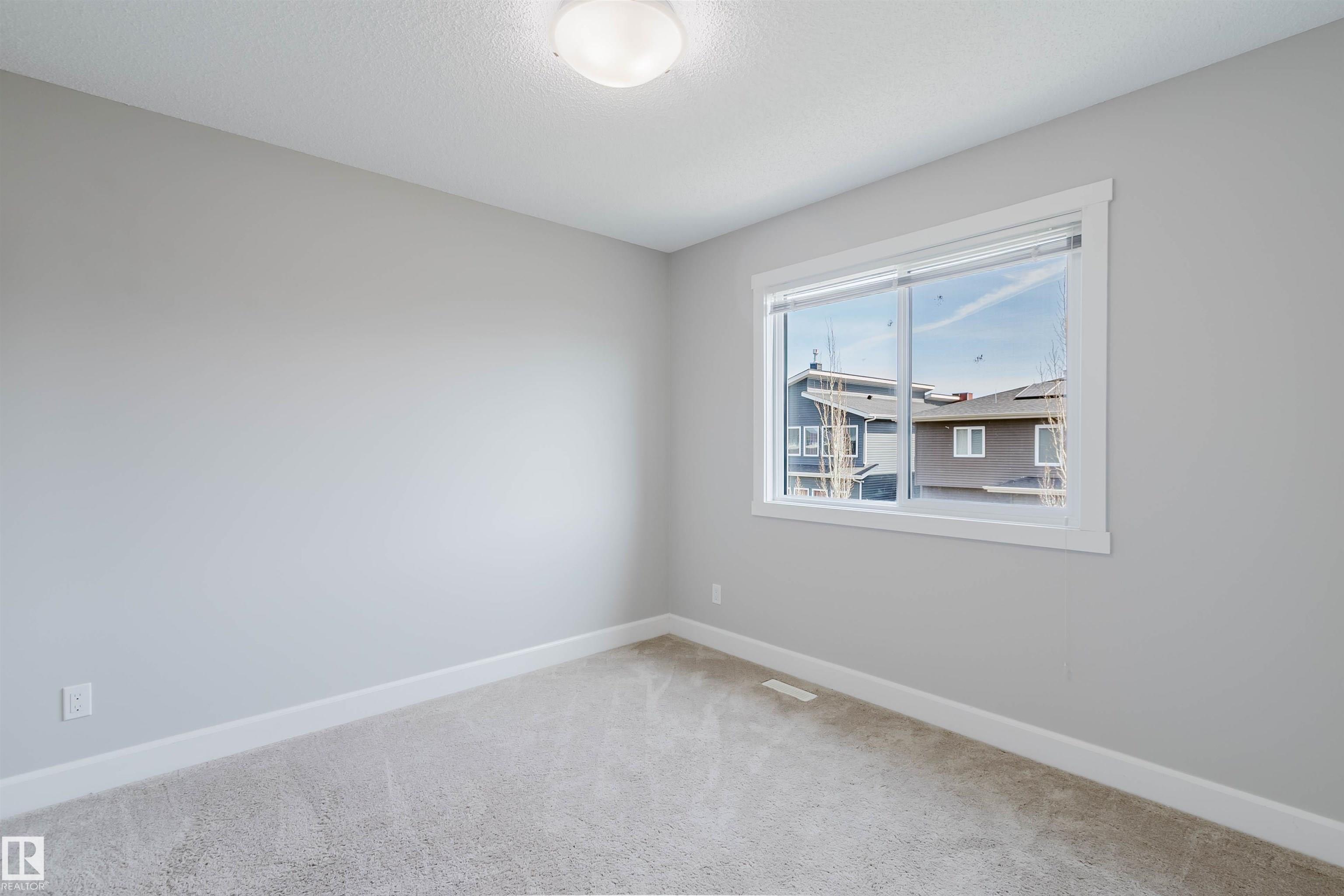 https://zimg.paragon.ice.com/ParagonImages/Property/PM/RAE/225400426/26/0/0/618ae4cbbb36cec1e2a8b007bc343ac3/1/0963fafa54cb5160504998008b62c67f/225400426-013c56aa-b1e0-4267-b50f-afe13e1c2eb0.JPG