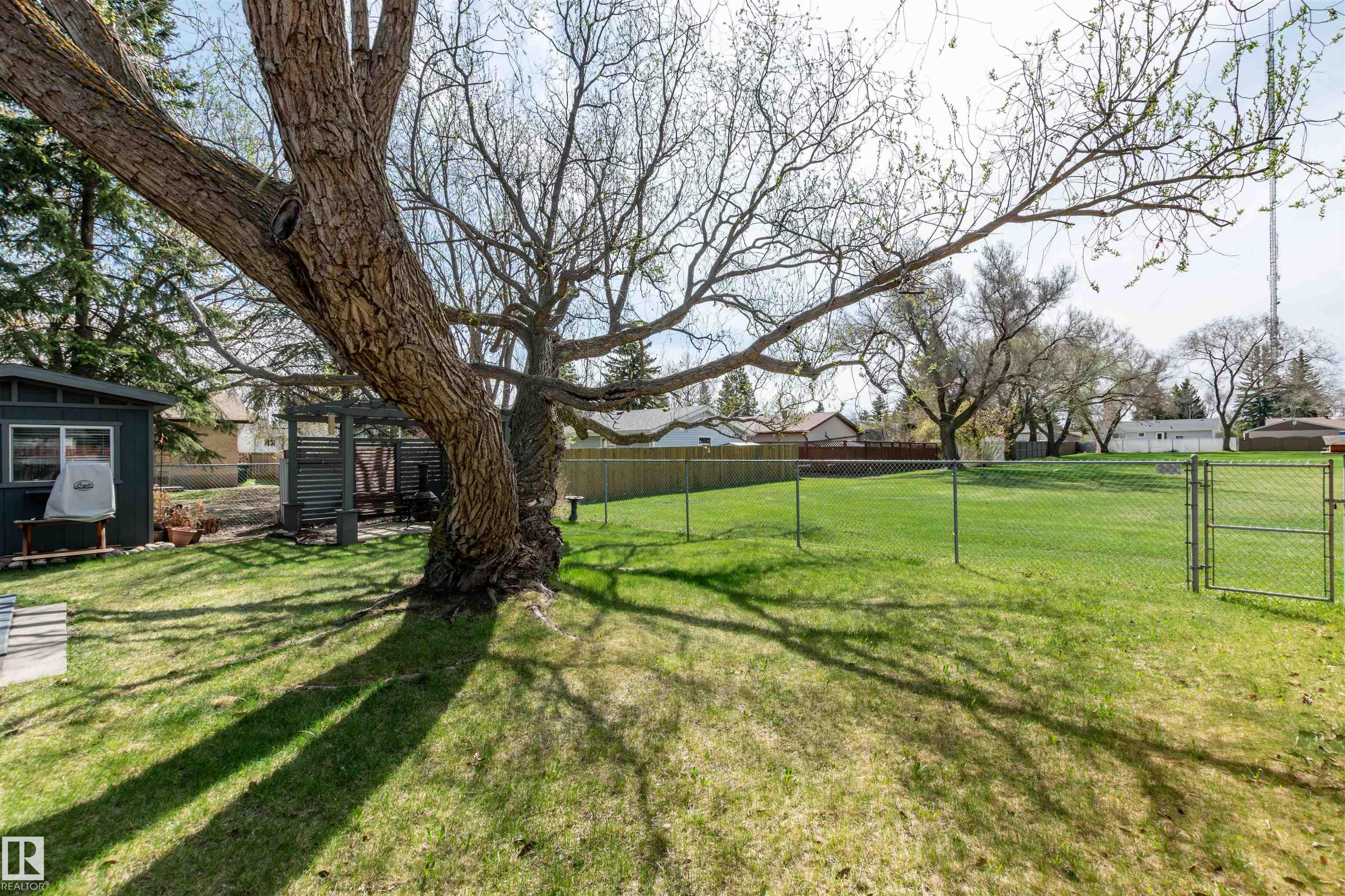 Photo 35 at 23 Circlewood Drive, Maplewood, Sherwood Park