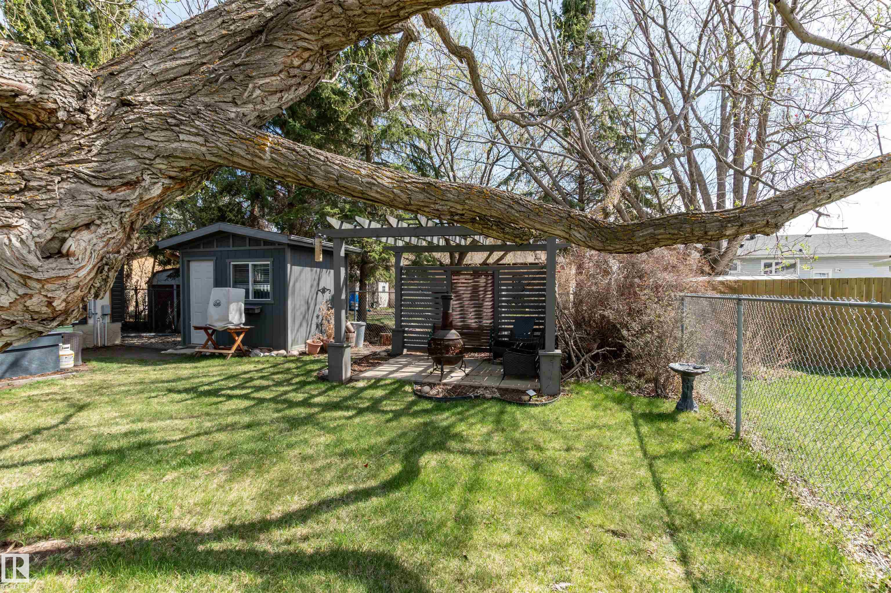 Photo 37 at 23 Circlewood Drive, Maplewood, Sherwood Park