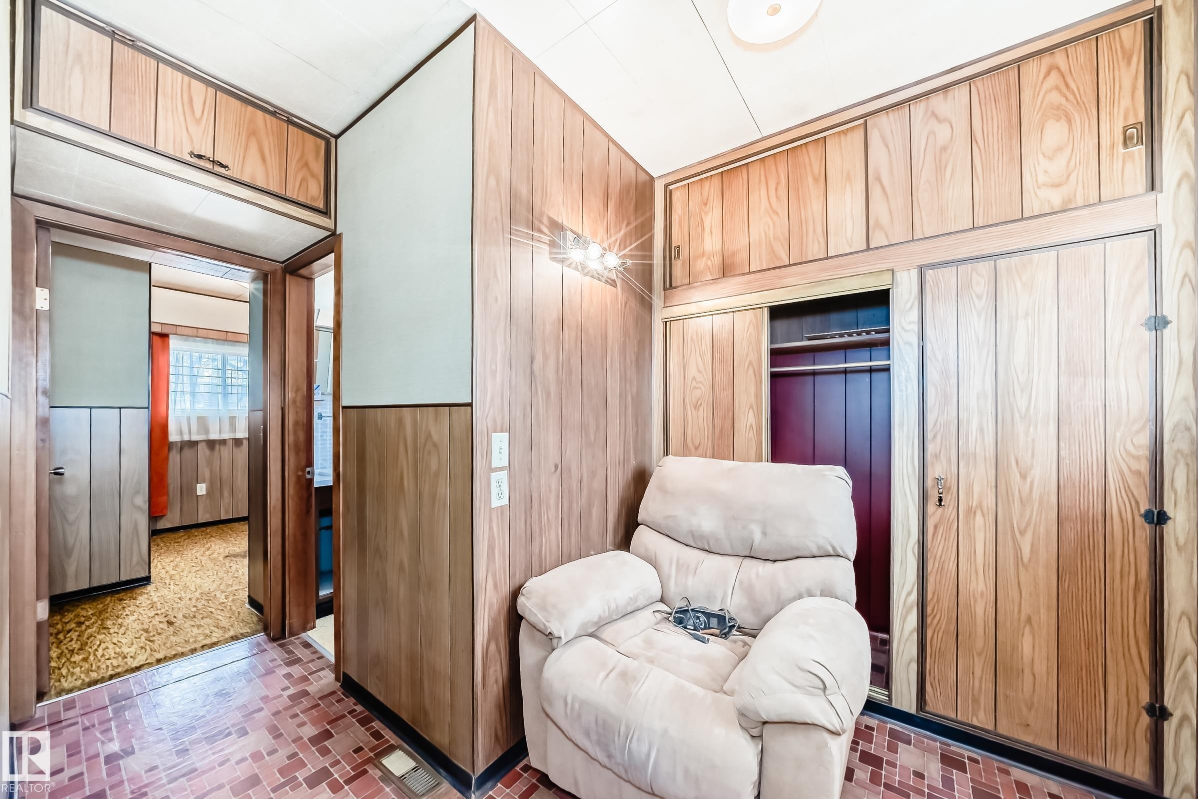 Photo 19 at 11929 91 Street NW, Alberta Avenue, Edmonton