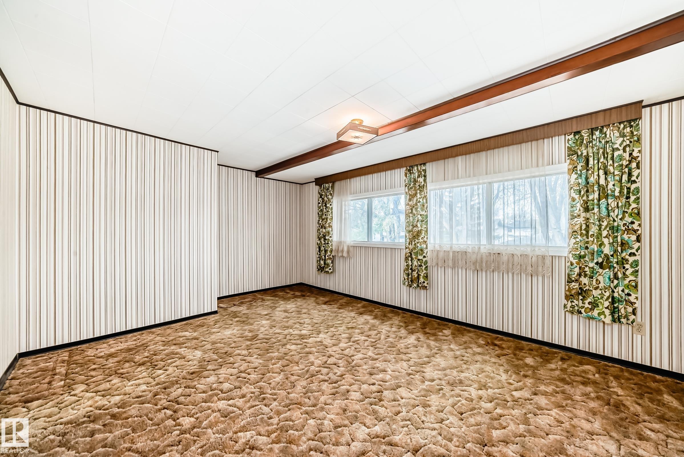 Photo 24 at 11929 91 Street NW, Alberta Avenue, Edmonton