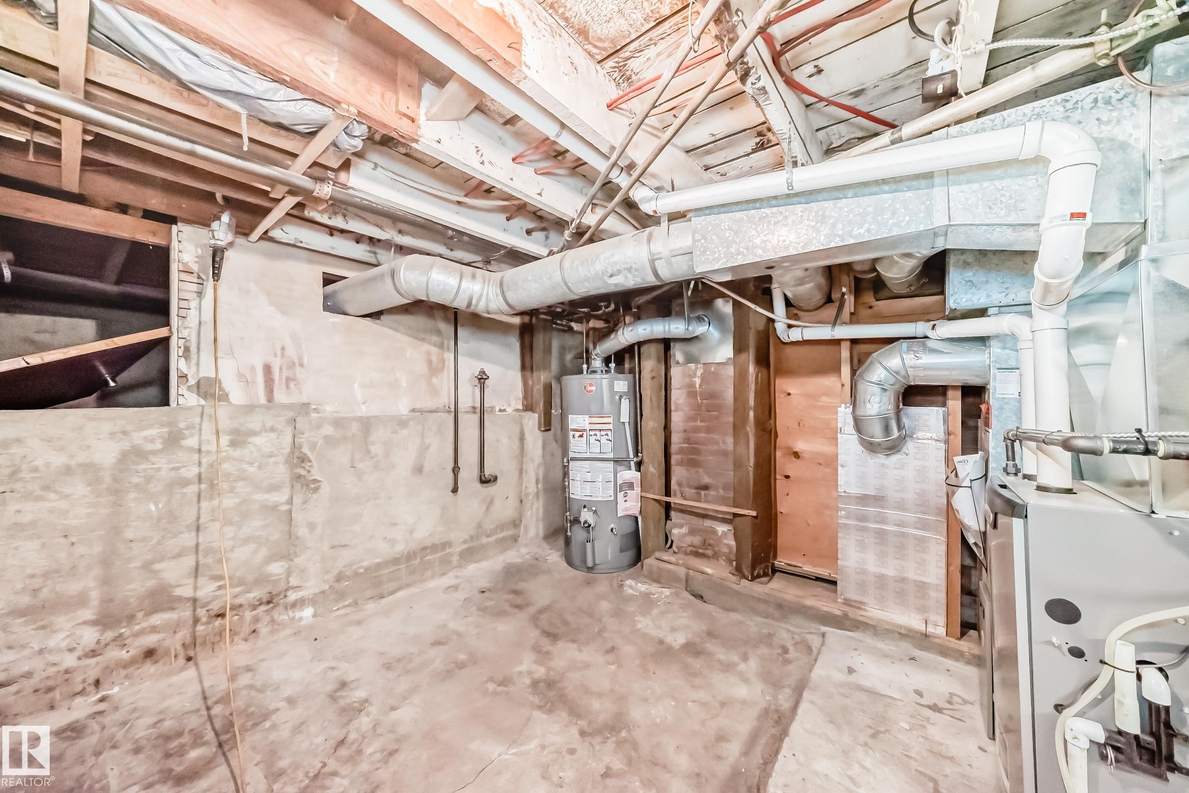 Photo 43 at 11929 91 Street NW, Alberta Avenue, Edmonton