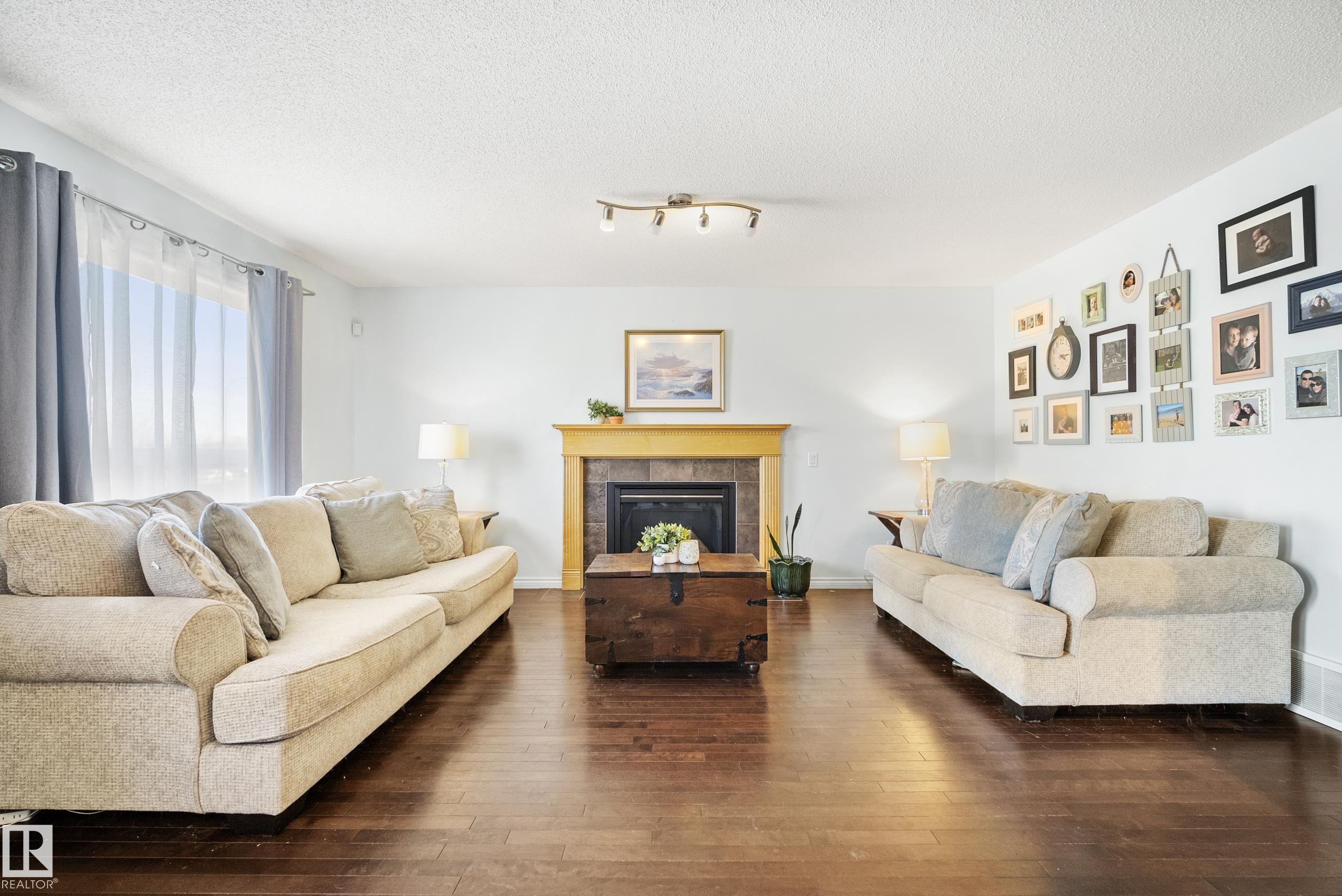 https://zimg.paragon.ice.com/ParagonImages/Property/PM/RAE/225400441/11/0/0/c83d0e7b244a89a3ee9c2e56943436d7/1/bed149b6ce050d71daef34646975a866/225400441-ffd72fbf-5076-48db-8c95-e1716b1ee8ab.JPG
