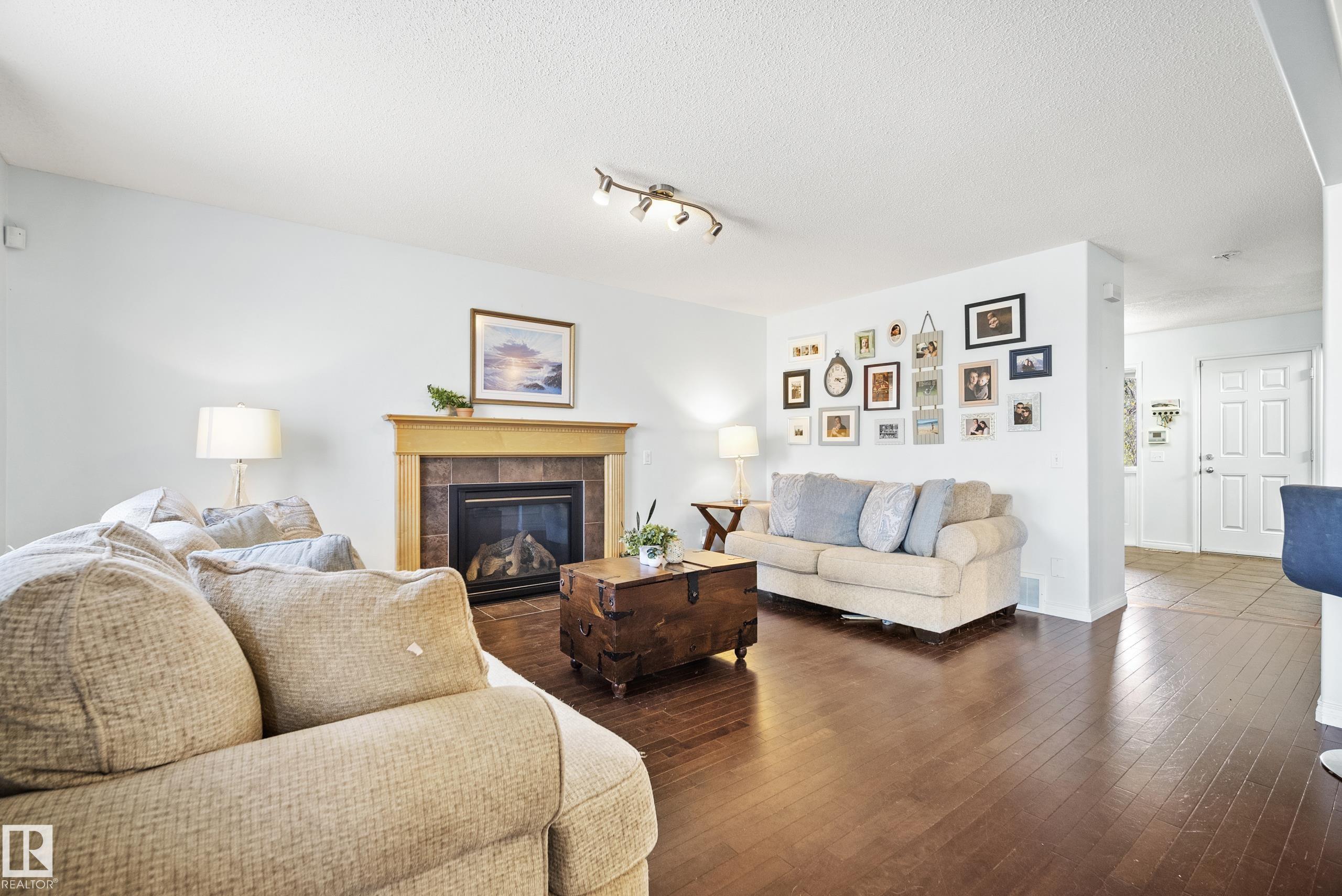 https://zimg.paragon.ice.com/ParagonImages/Property/PM/RAE/225400441/13/0/0/7ea2b24547b6b16b29e13973008e6b3e/1/bed149b6ce050d71daef34646975a866/225400441-7865d0ed-c901-4e22-84bd-1decc1388d7b.JPG