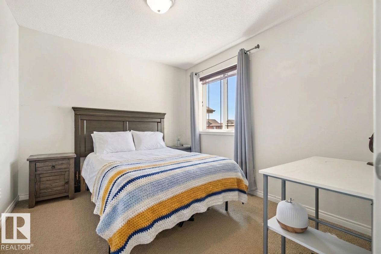 https://zimg.paragon.ice.com/ParagonImages/Property/PM/RAE/225400441/32/0/0/711df66576868485029a86fa750aeb65/1/bed149b6ce050d71daef34646975a866/225400441-a31ca61a-5e44-4045-820c-a05ae3f751f8.JPG