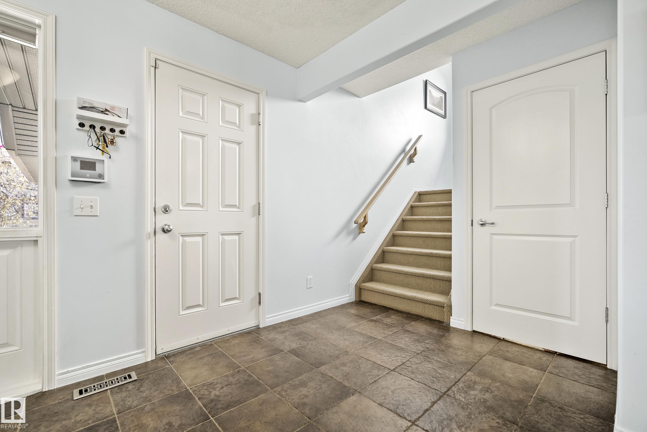 Picture for 1212 37C AV NW