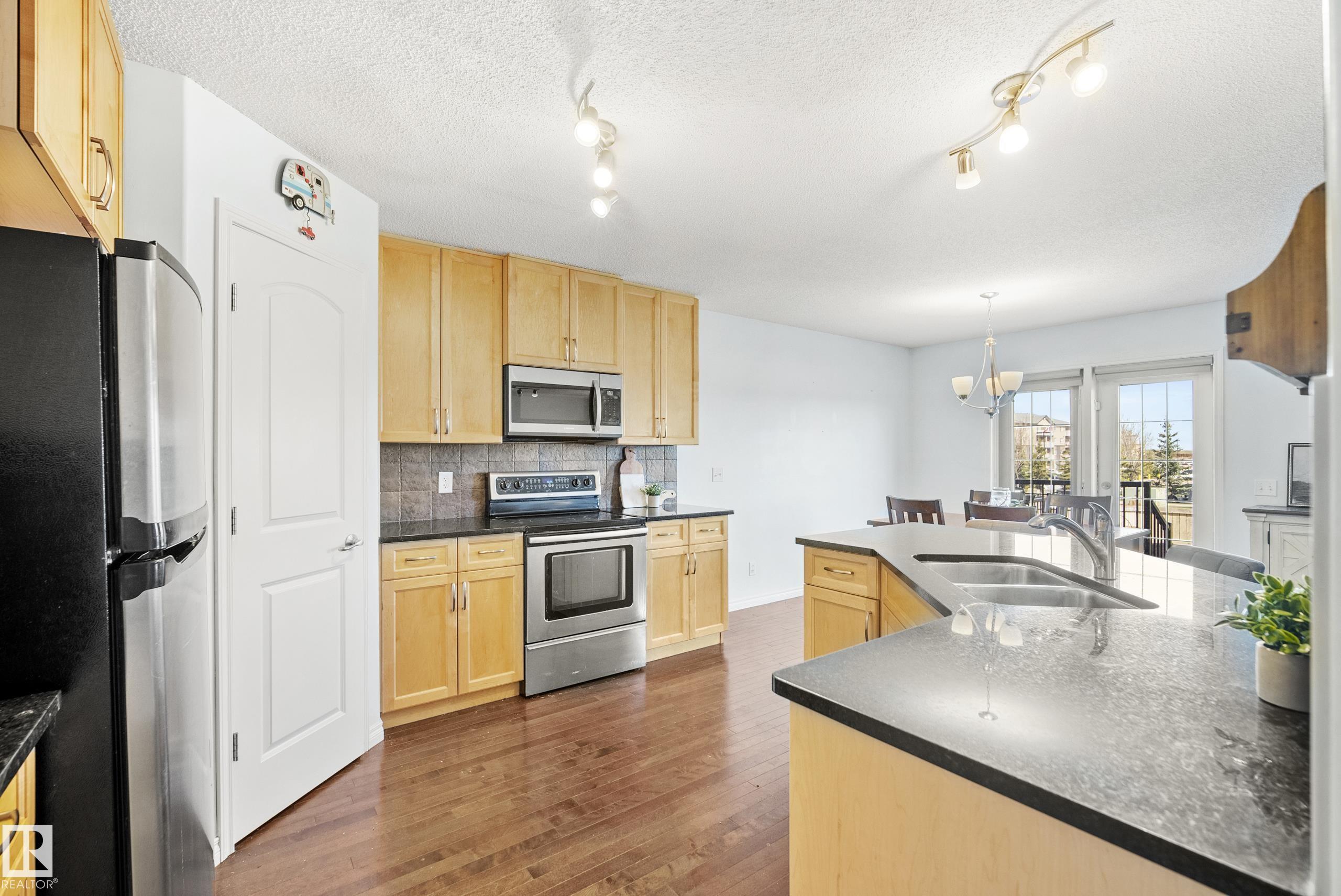 Picture for 1212 37C AV NW
