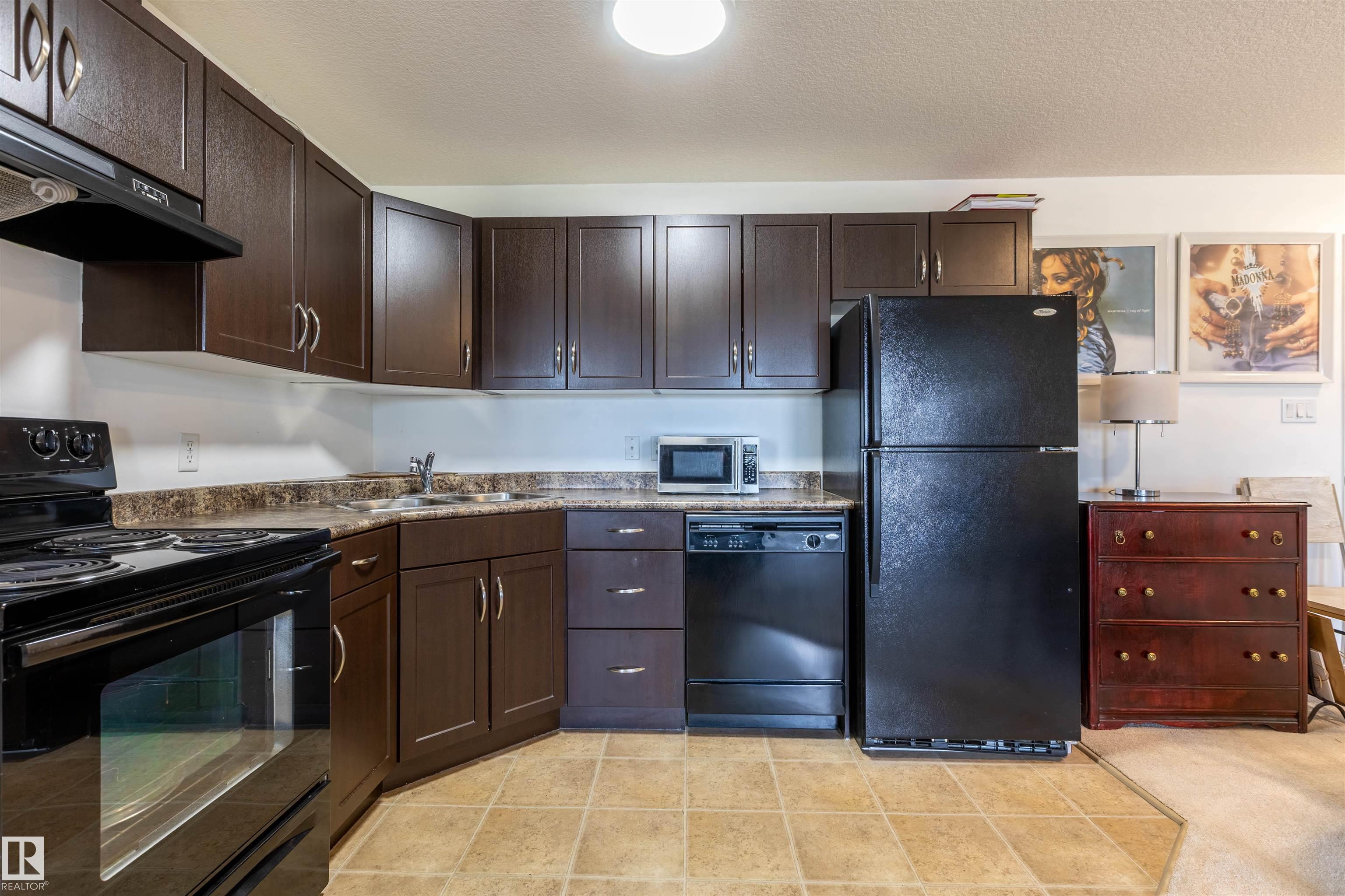 Photo 10 at 224 - 9910 107 Street, Morinville