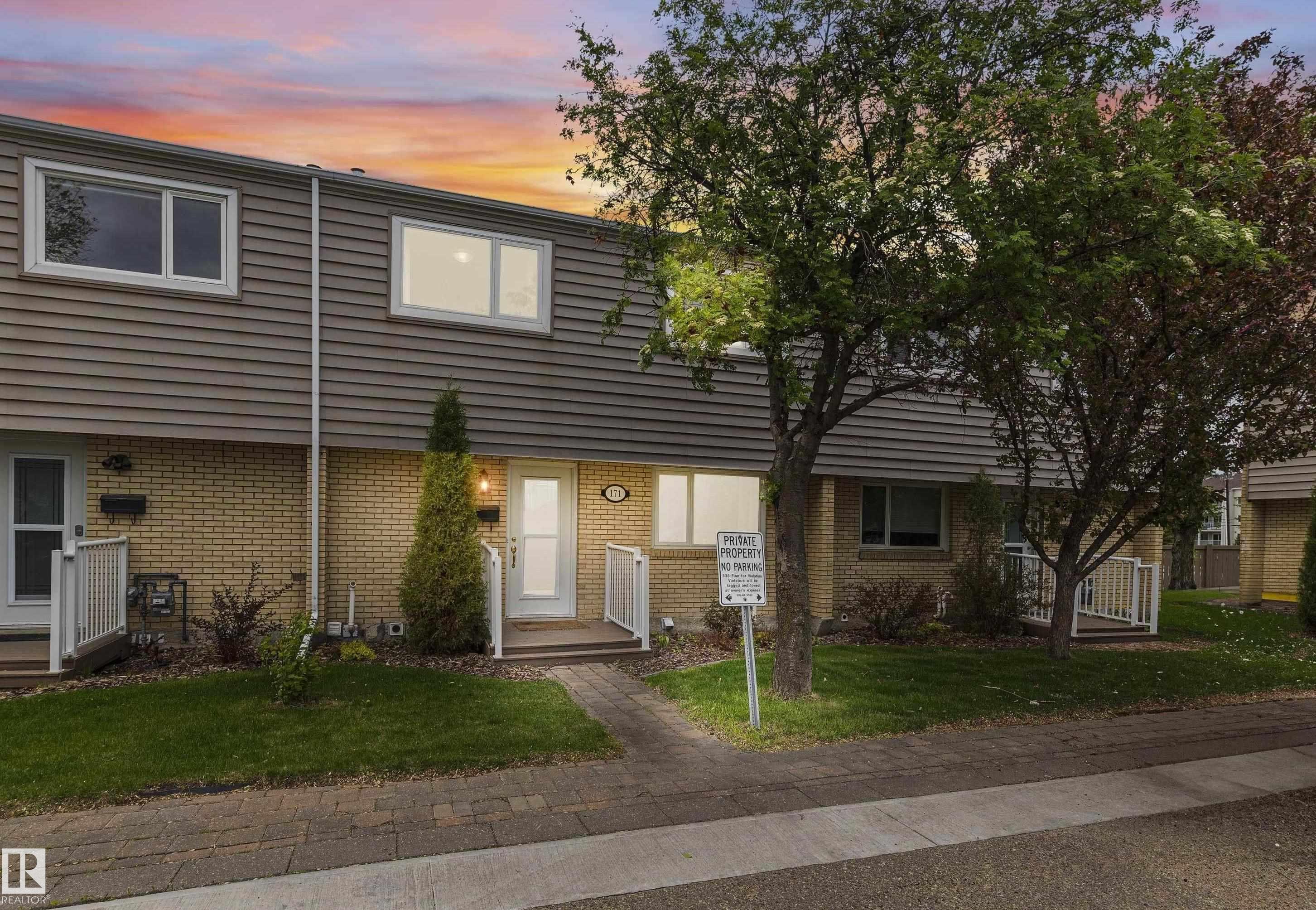 Picture for 171 ROYAL RD NW