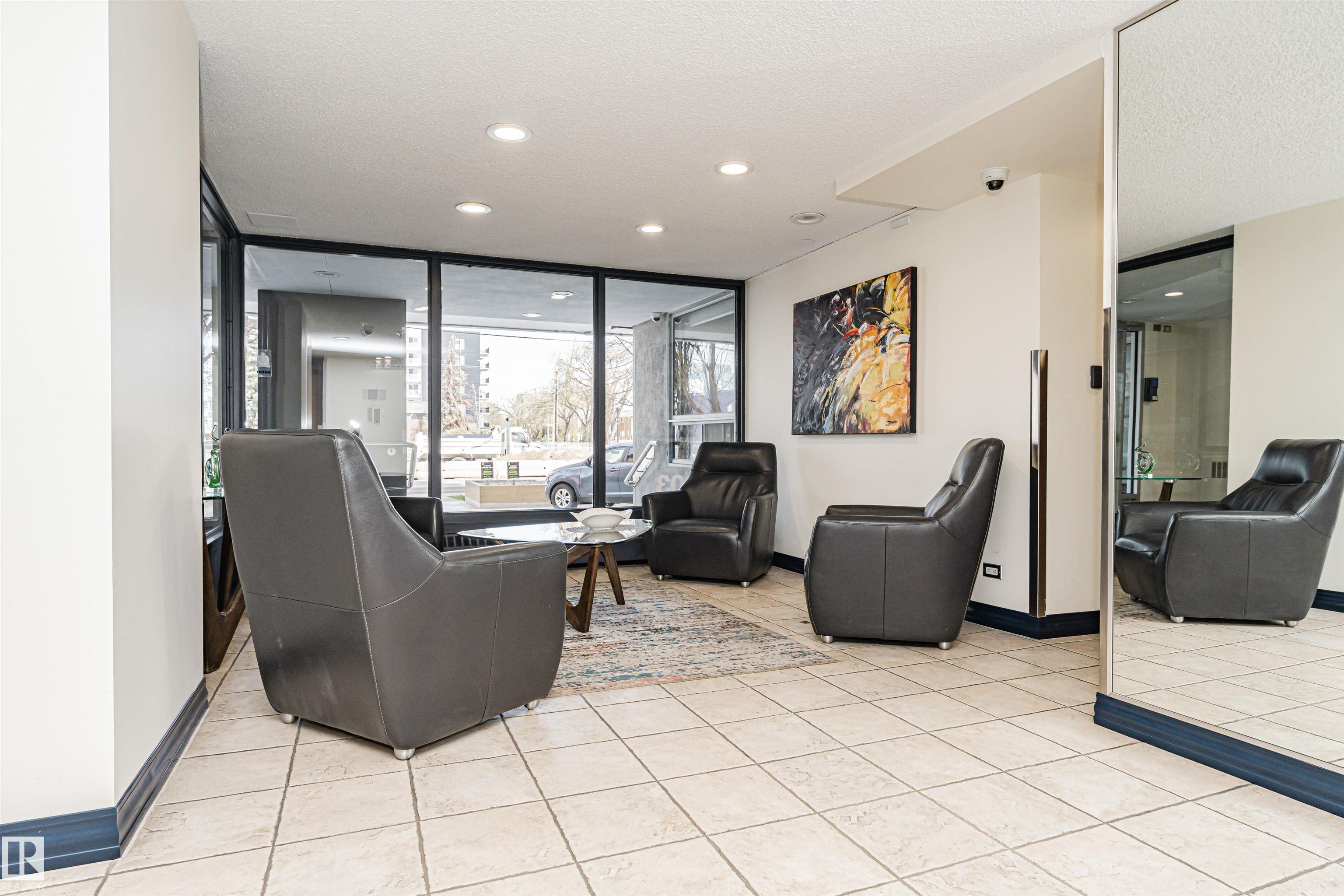 Picture for #1806 12303 JASPER AV NW