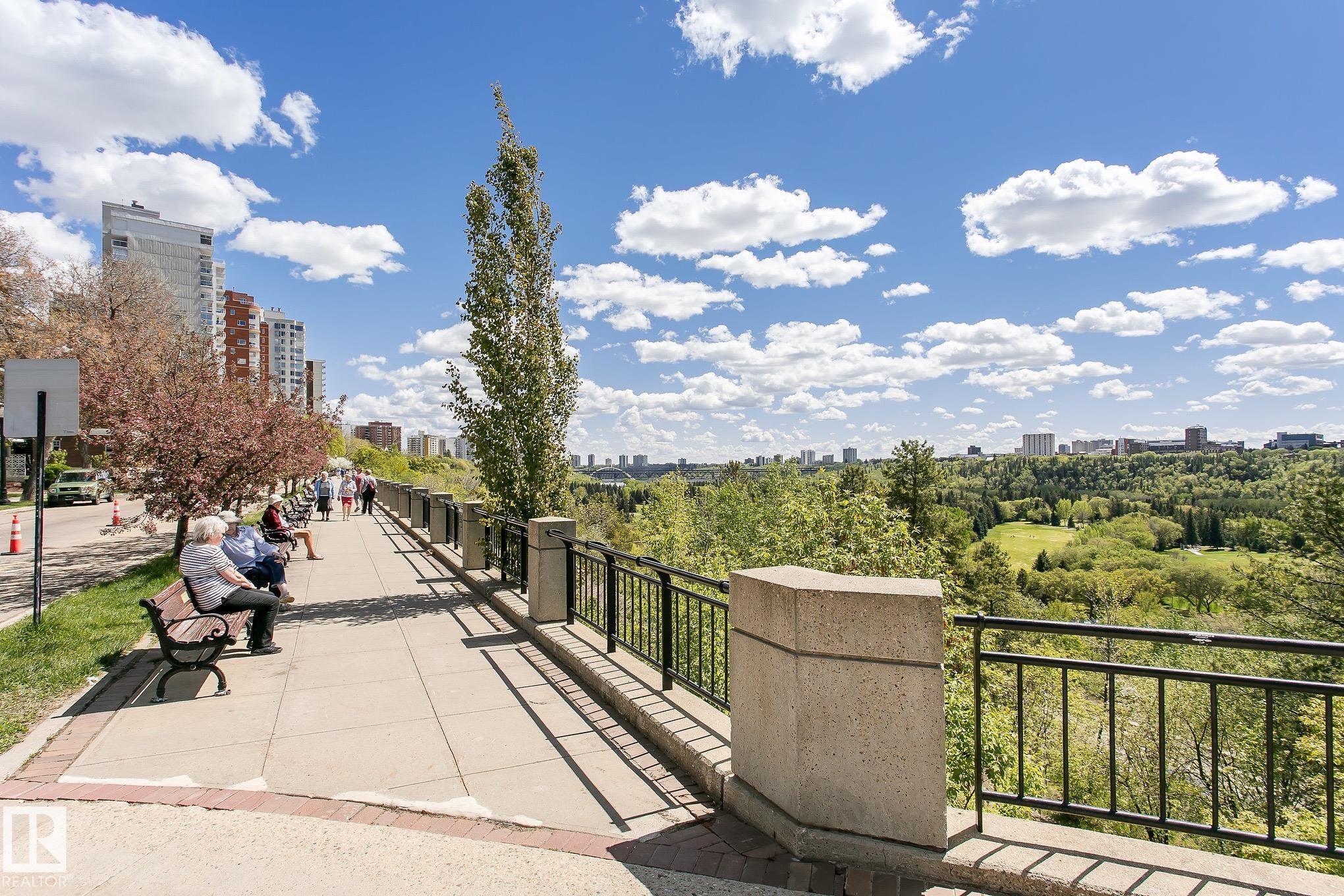 https://zimg.paragon.ice.com/ParagonImages/Property/PM/RAE/225400456/54/0/0/f0203f9908a344e62bf9b3acb495d966/1/09d57c0a115493ca6e25c204a8b57d12/225400456-5bd19abf-d3a4-4c06-81af-2ac5056cc011.JPG
