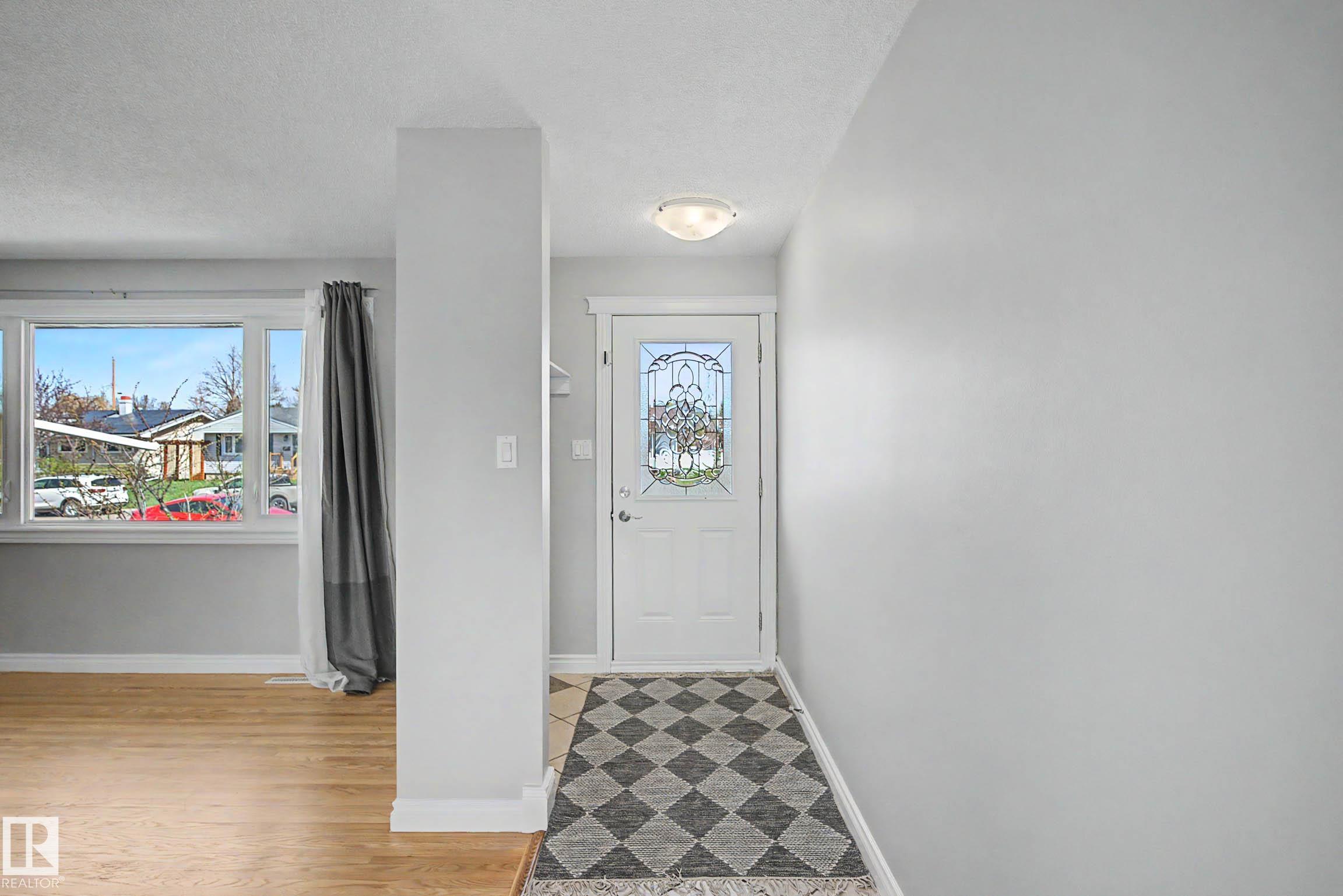 Picture for 16715 79A AV NW