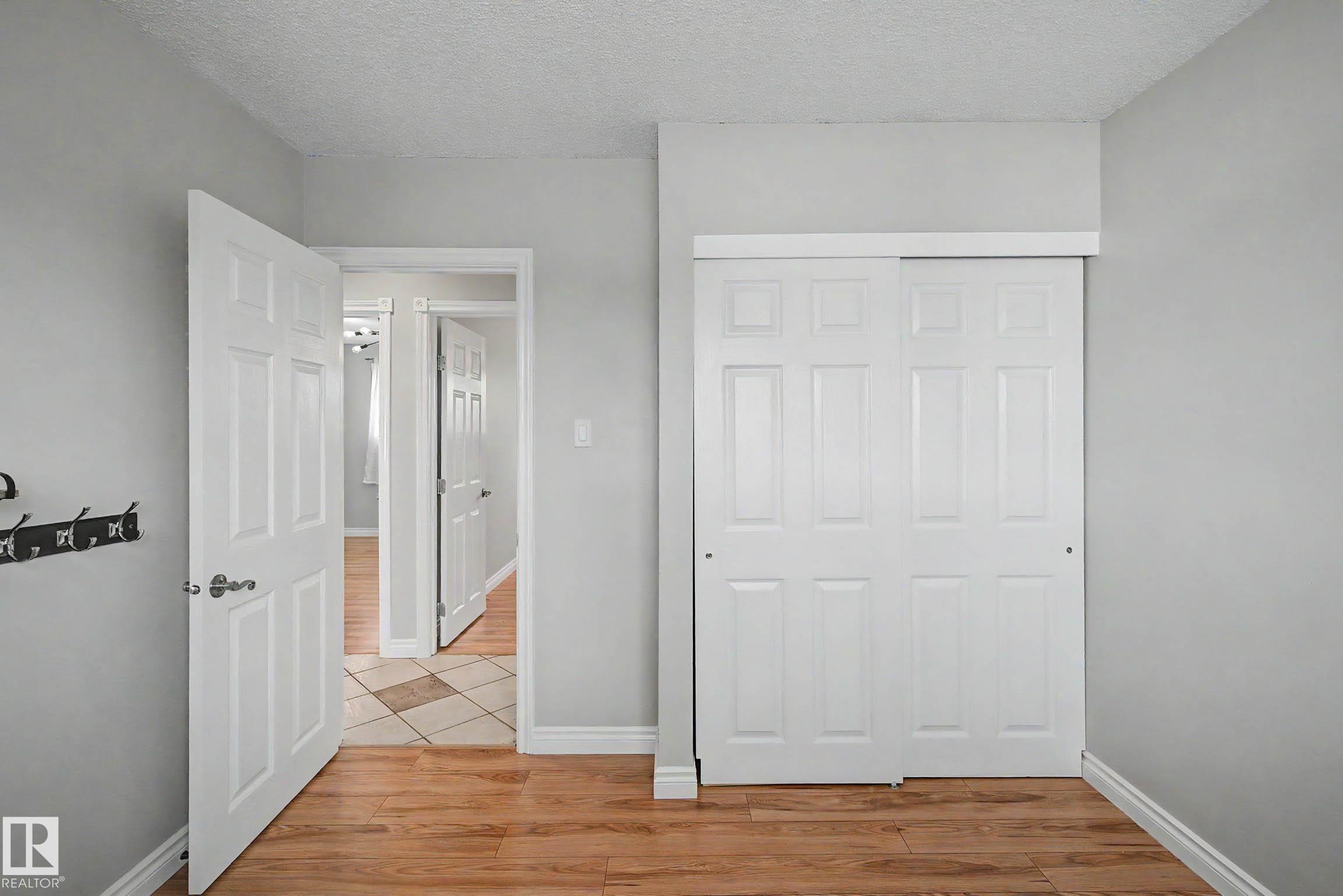 https://zimg.paragon.ice.com/ParagonImages/Property/PM/RAE/225400457/22/0/0/a0fcd742f0a1eef370683f1cdd1cfa37/1/7f8ee957c7fc7745942292a2bad45084/225400457-39a6213e-246c-49e7-b746-0d9fd810b197.JPG
