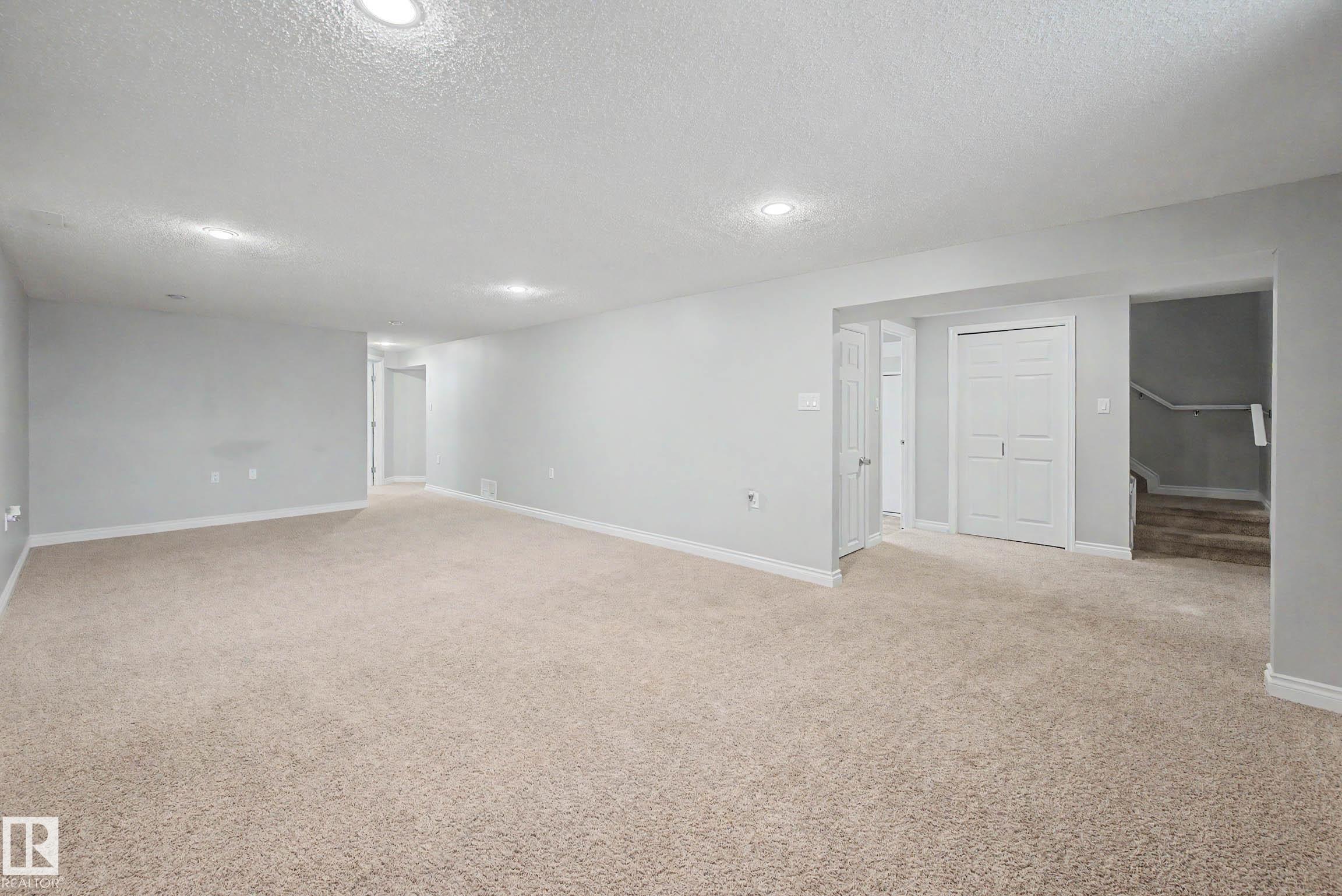 https://zimg.paragon.ice.com/ParagonImages/Property/PM/RAE/225400457/29/0/0/bd73d9f46b1c3618fdd5d25a6f02ffb6/1/7f8ee957c7fc7745942292a2bad45084/225400457-2af98036-0c07-41f3-94f8-cd1e57b37f07.JPG
