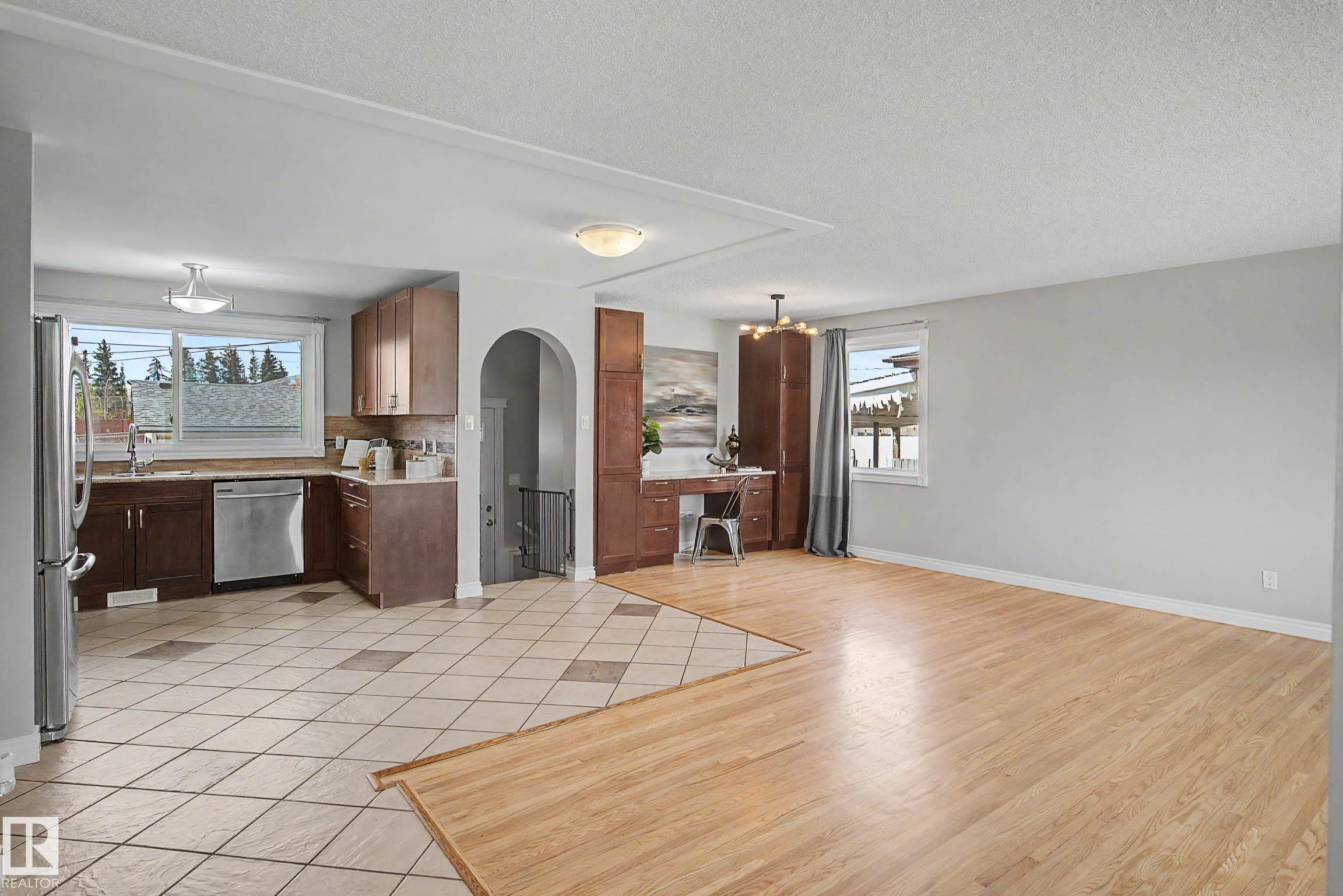 Picture for 16715 79A AV NW