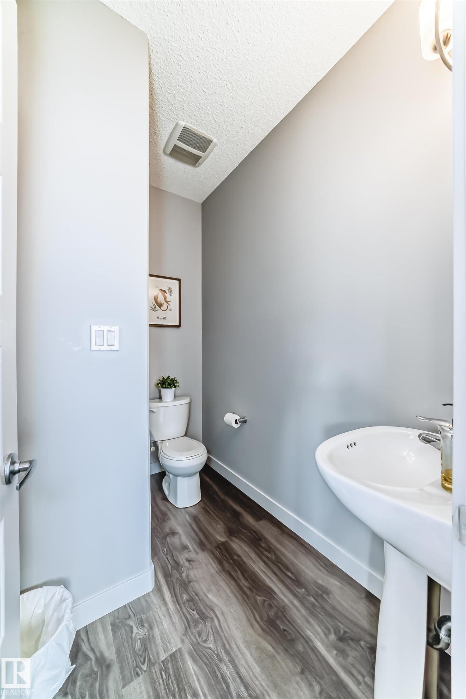 https://zimg.paragon.ice.com/ParagonImages/Property/PM/RAE/225400459/17/0/0/6efa55a87e5a84391aaa4ec539b7606c/1/39d74775413a5891b4a5e8c4a995cf84/225400459-307f59bf-56fd-4d18-9bf2-426239ca7f70.JPG