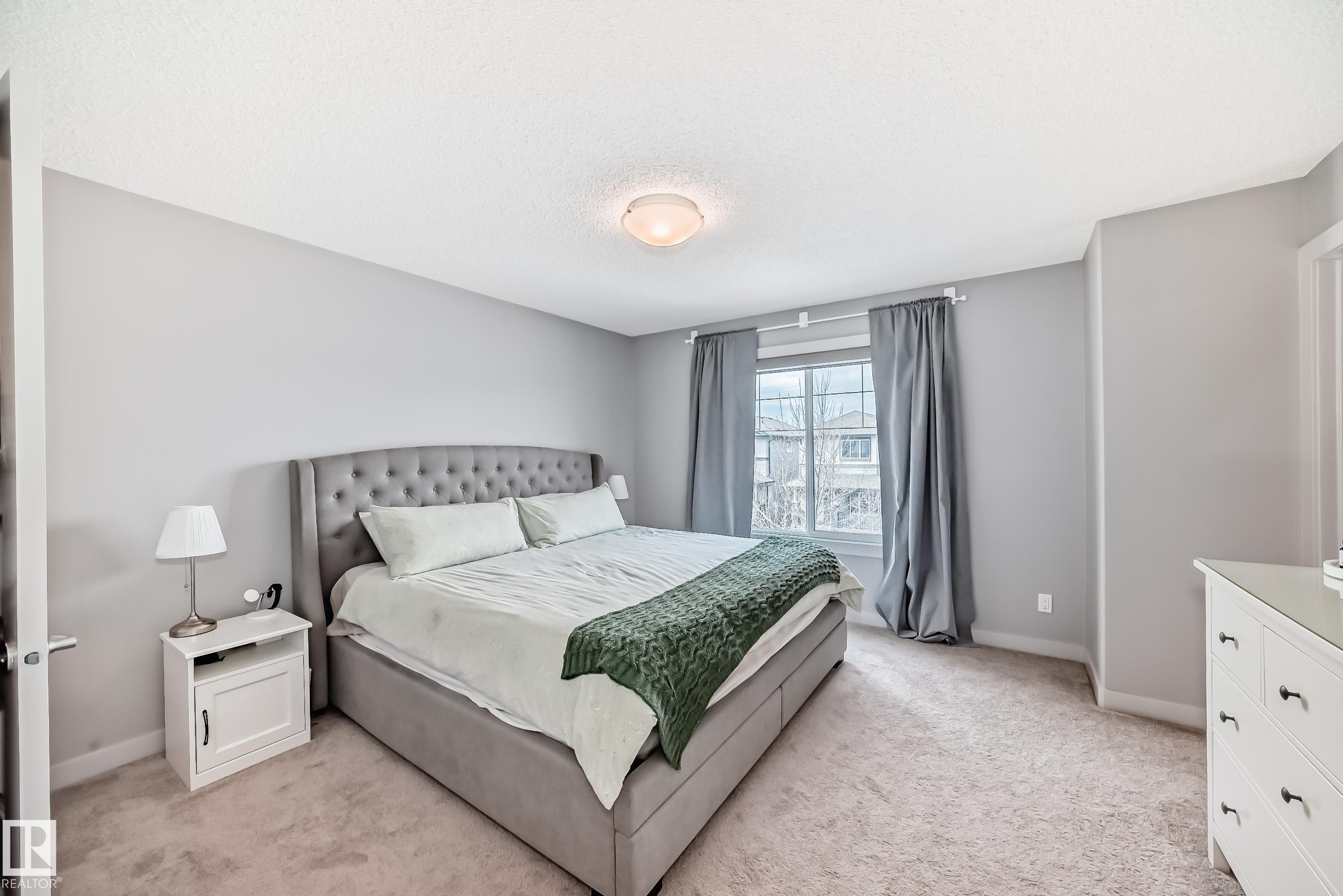 https://zimg.paragon.ice.com/ParagonImages/Property/PM/RAE/225400459/19/0/0/1300d3da9fdbf06a8058f795d49d2648/1/39d74775413a5891b4a5e8c4a995cf84/225400459-eb63a18b-efac-484b-9ac9-b8105e980dc0.JPG