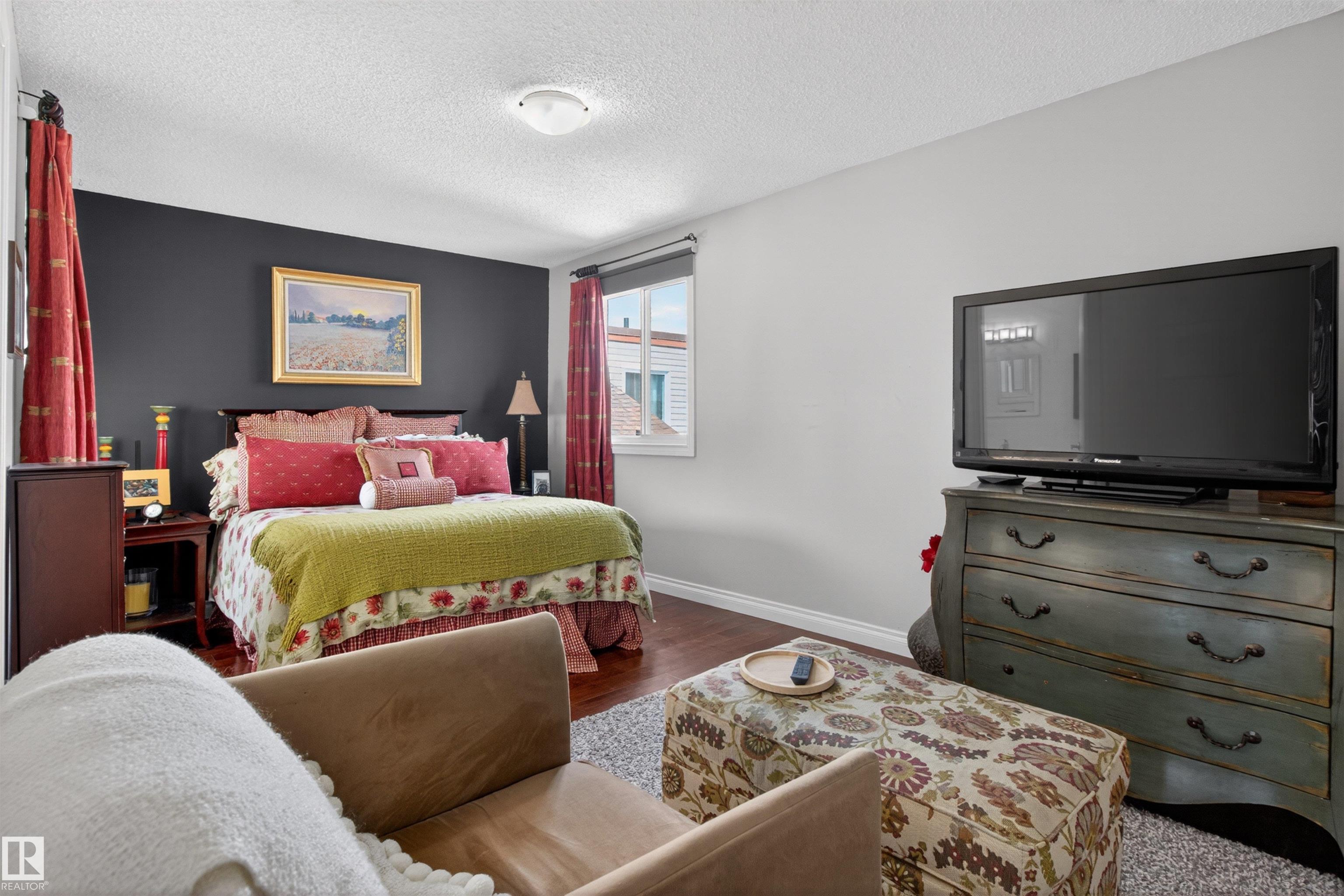 Photo 18 at 53 Lancaster Terrace NW, Dunluce, Edmonton