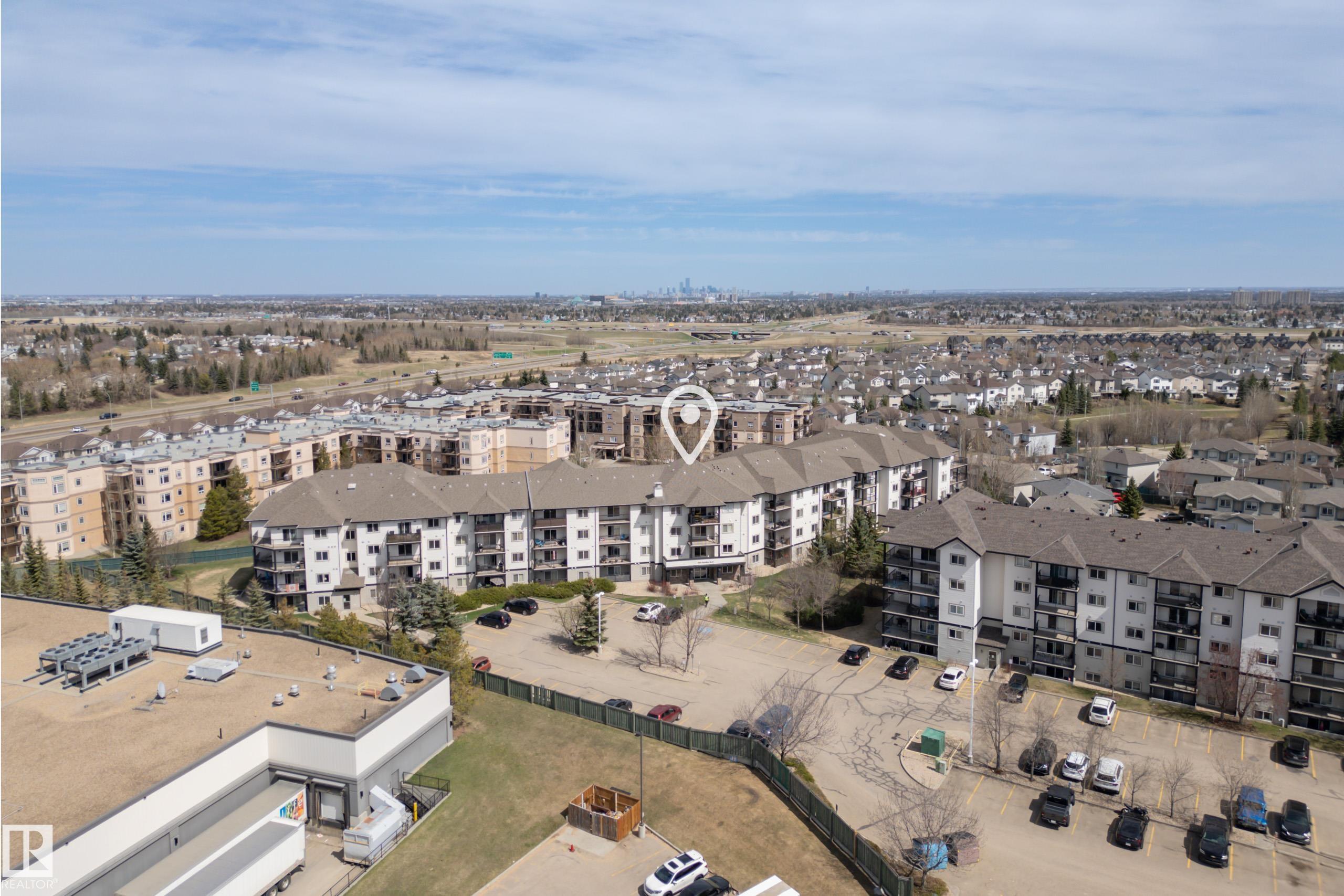 https://zimg.paragon.ice.com/ParagonImages/Property/PM/RAE/225400471/26/0/0/9088a1db2c6429814c4aeb2274718173/1/9bb31325ed8675b8cb116781d947d854/225400471-dea22d7a-1c05-4d20-9609-34c49fb35bb8.JPG