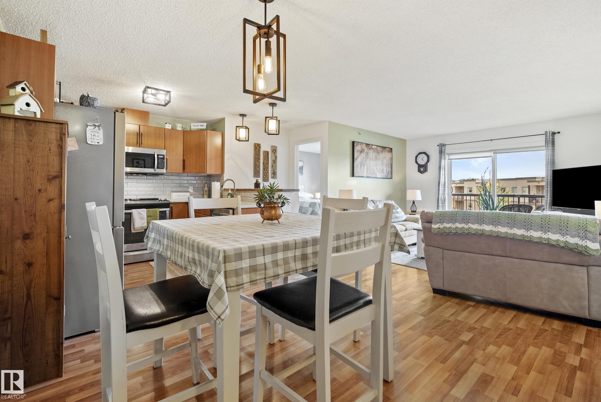 https://zimg.paragon.ice.com/ParagonImages/Property/PM/RAE/225400471/8/0/0/77338fd113abbc95cf874185e6588afb/1/9bb31325ed8675b8cb116781d947d854/225400471-d2750764-a267-493f-8900-74beb2b368a9.JPG
