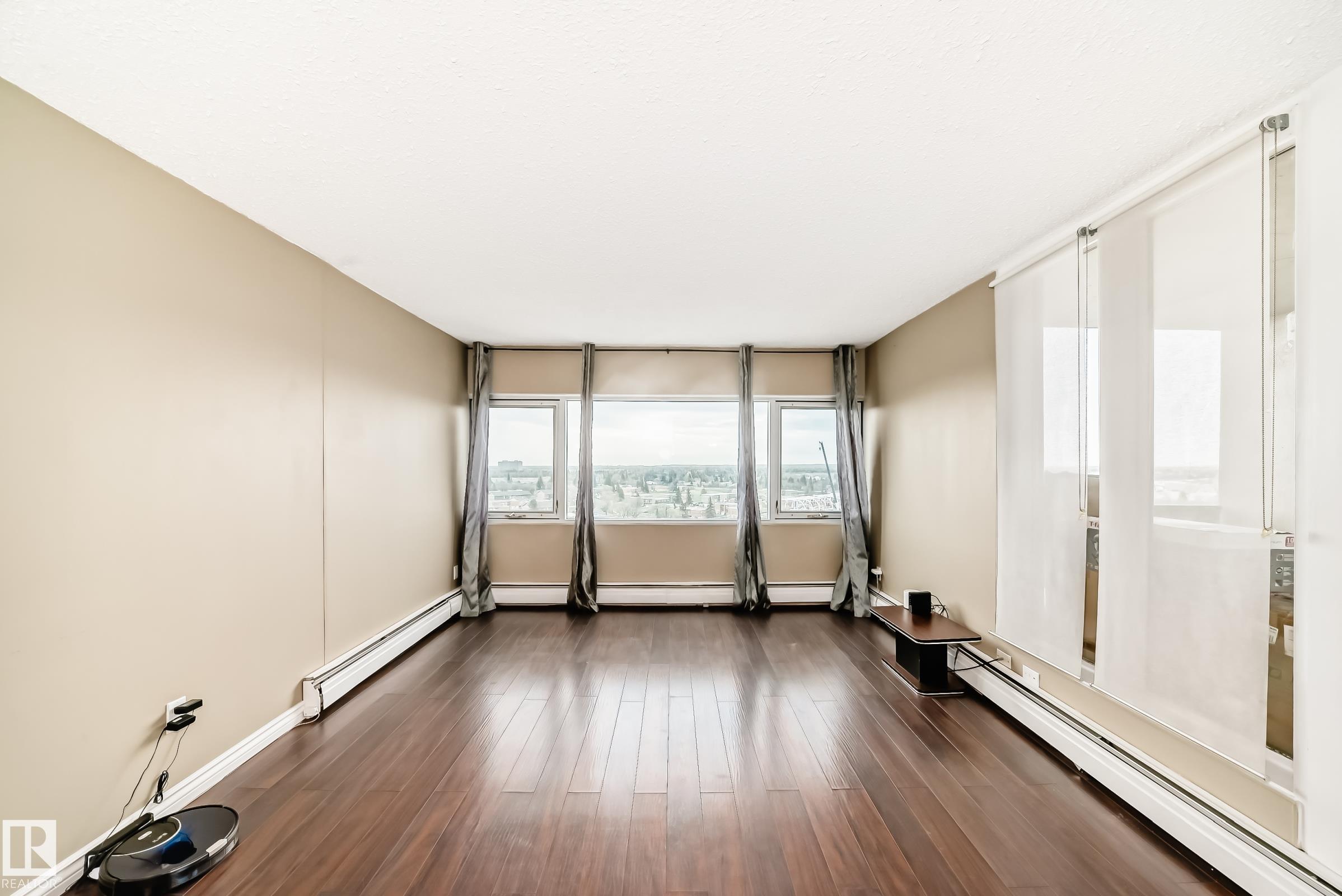Photo 15 at 115 - 8735 165 Street NW, West Meadowlark Park, Edmonton