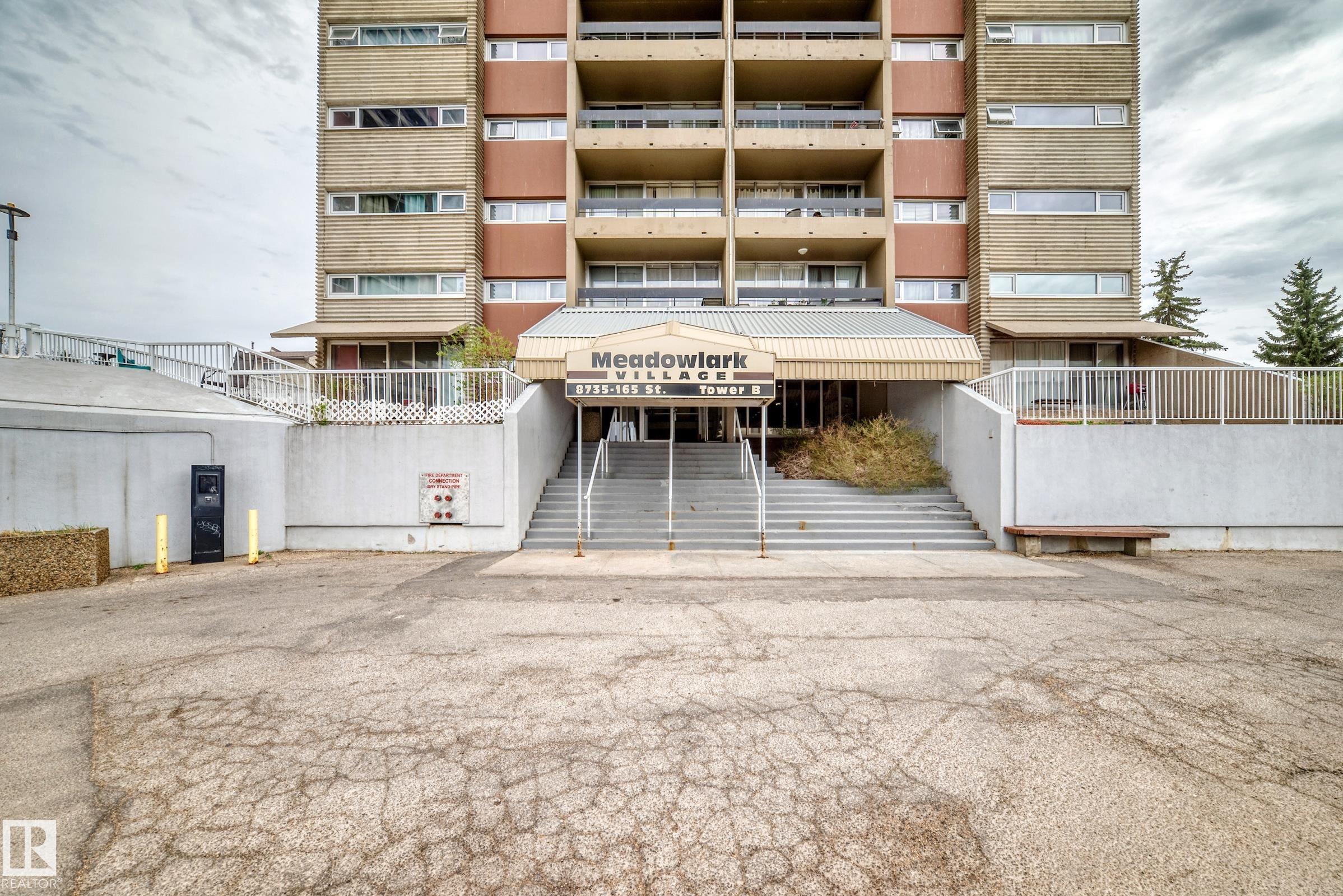 Photo 6 at 115 - 8735 165 Street NW, West Meadowlark Park, Edmonton