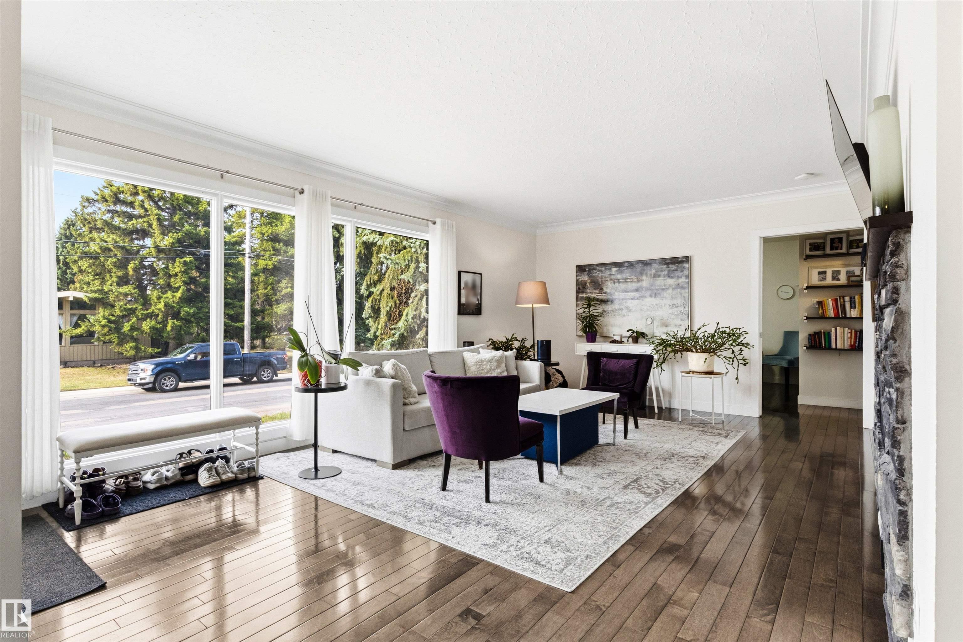 https://zimg.paragon.ice.com/ParagonImages/Property/PM/RAE/225400475/7/0/0/7072869e6ca65c3df18d5f07daa7fcef/1/0d46f076a5795848e4ce8e25125f43c8/225400475-40f2513b-70ad-4a1c-ba3b-7a34c615dcee.JPG