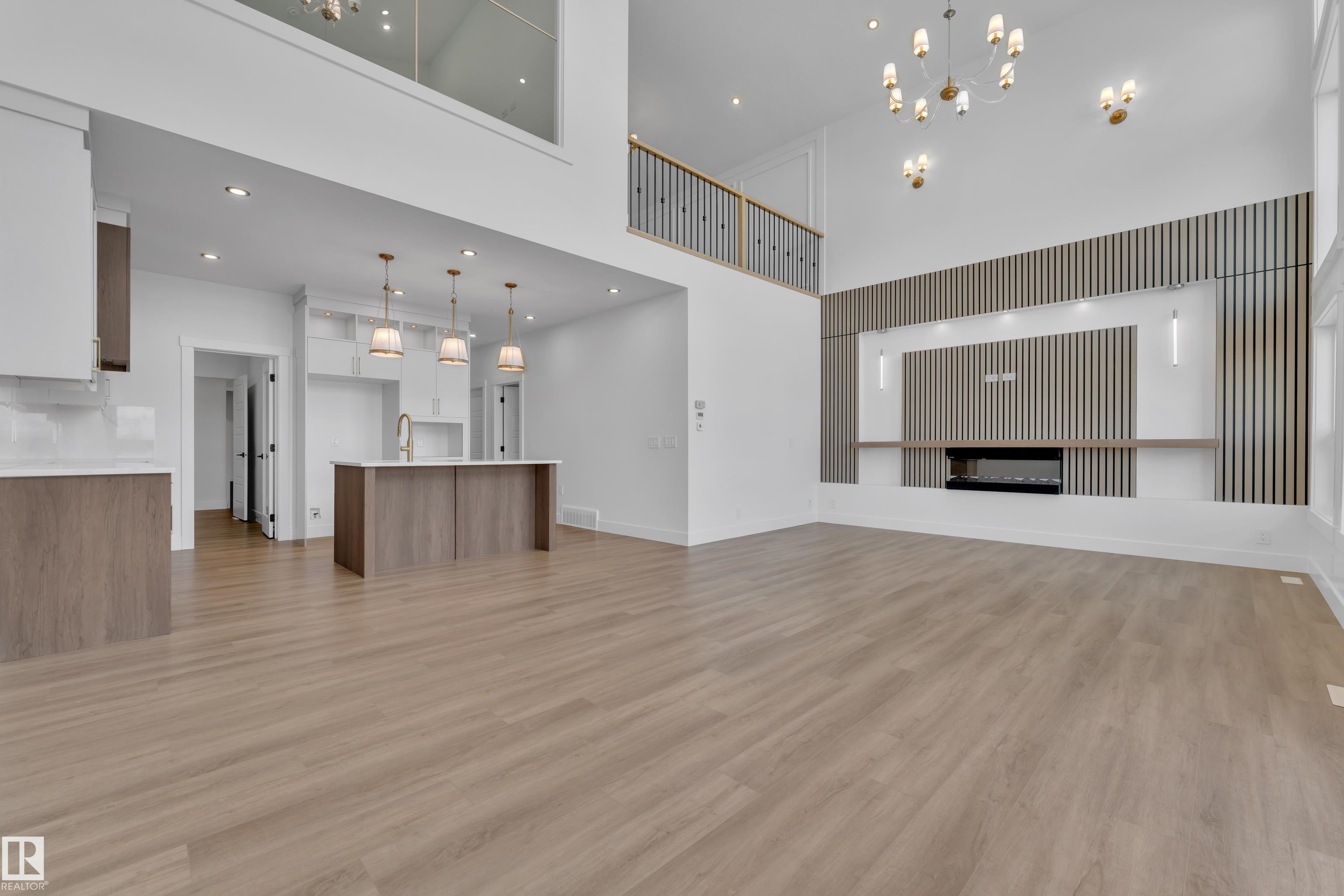 https://zimg.paragon.ice.com/ParagonImages/Property/PM/RAE/225400487/13/0/0/c54b8fbb02ab9fceff28289cf61c6ee1/1/bca1e73735ade6f1479f4cd89f1d3132/225400487-1cfcafc9-0758-4663-98d0-6c1f89cdbc33.JPG
