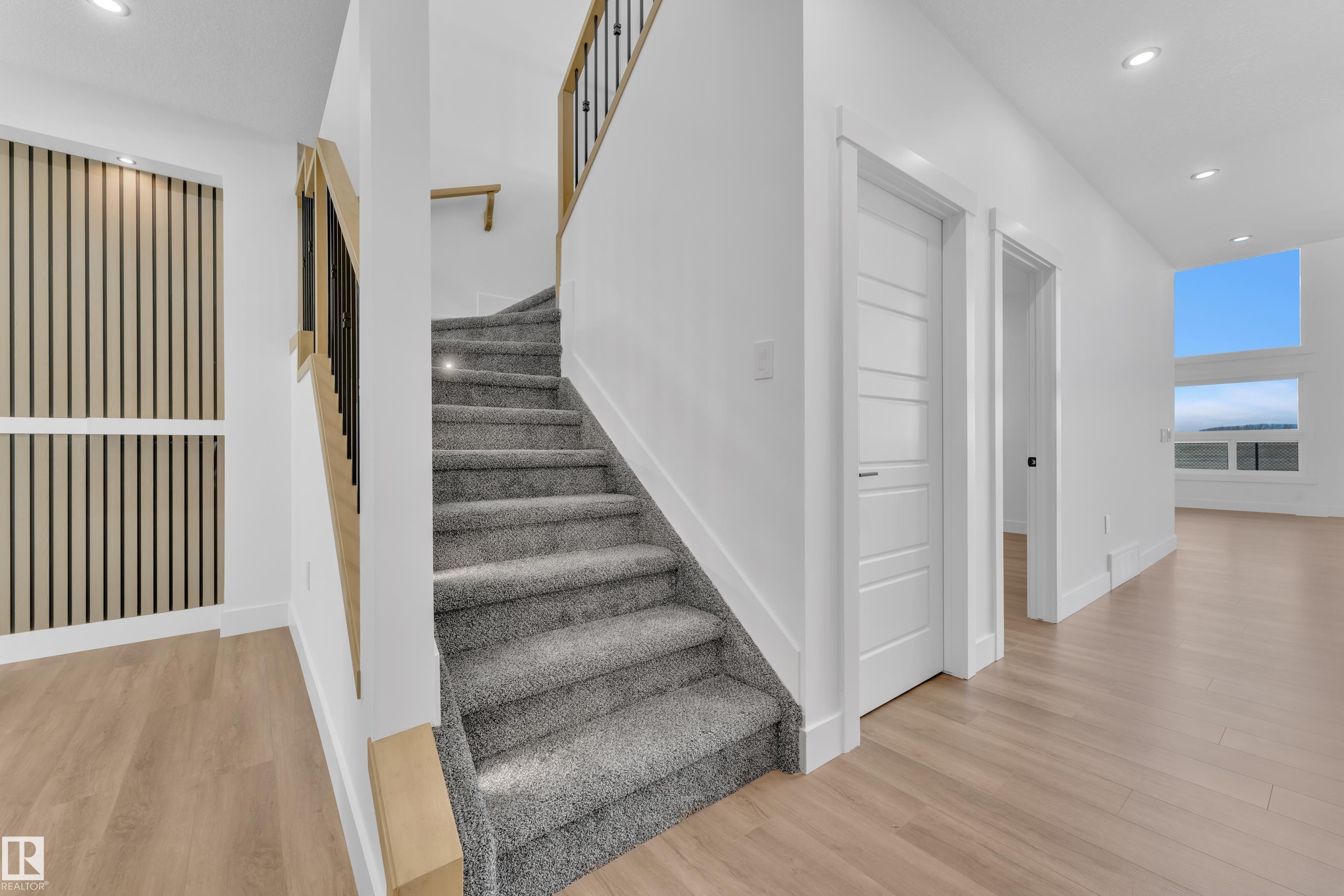 https://zimg.paragon.ice.com/ParagonImages/Property/PM/RAE/225400487/24/0/0/55c24825bc226b4cad91ffb750f1a101/1/bca1e73735ade6f1479f4cd89f1d3132/225400487-568130d4-5e30-446c-b5e3-d30e62fcd698.JPG