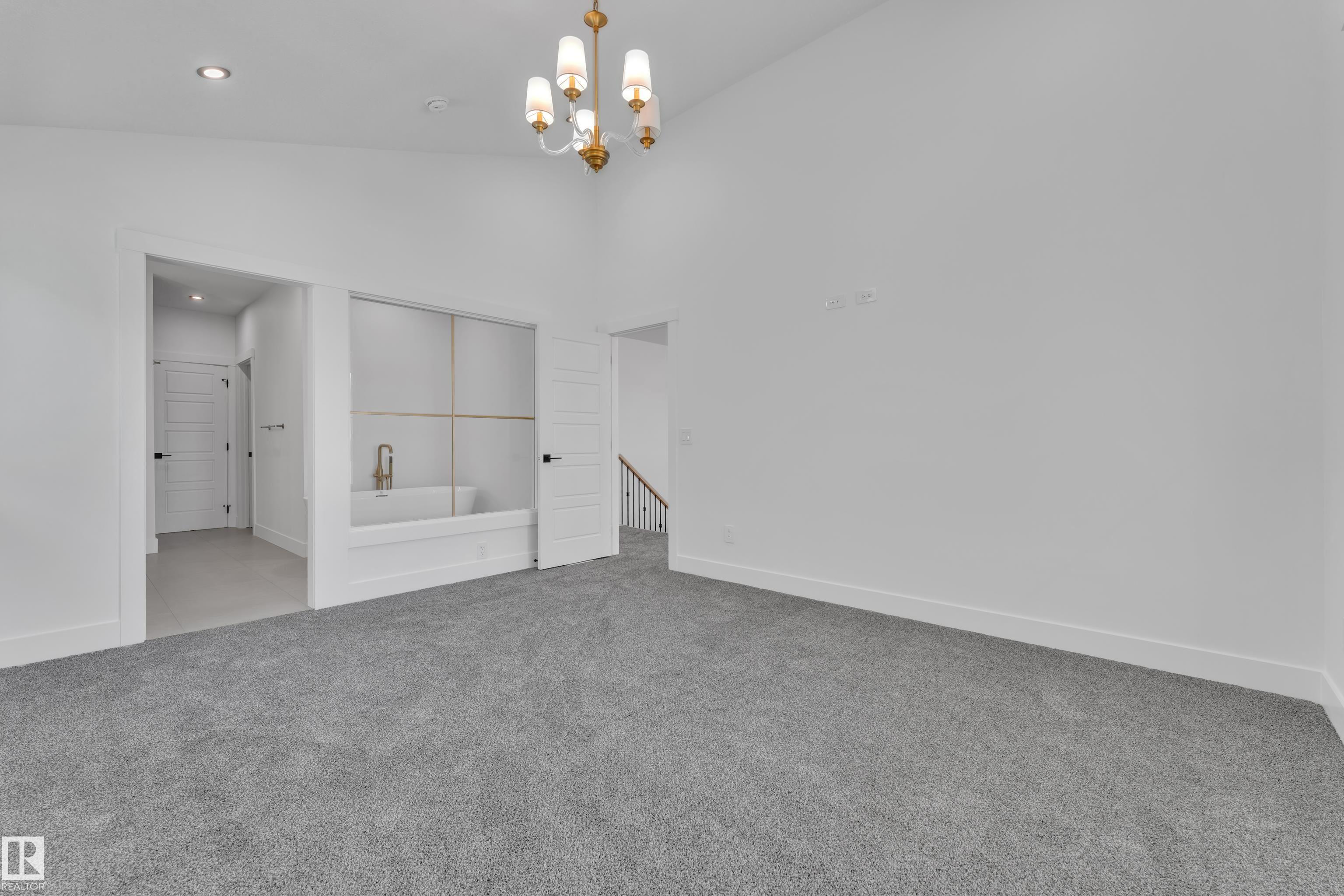 https://zimg.paragon.ice.com/ParagonImages/Property/PM/RAE/225400487/29/0/0/f67219c0e3b68bebb4dd7fd1227633a3/1/bca1e73735ade6f1479f4cd89f1d3132/225400487-bda81723-f710-42d9-9a61-e297b31b031a.JPG