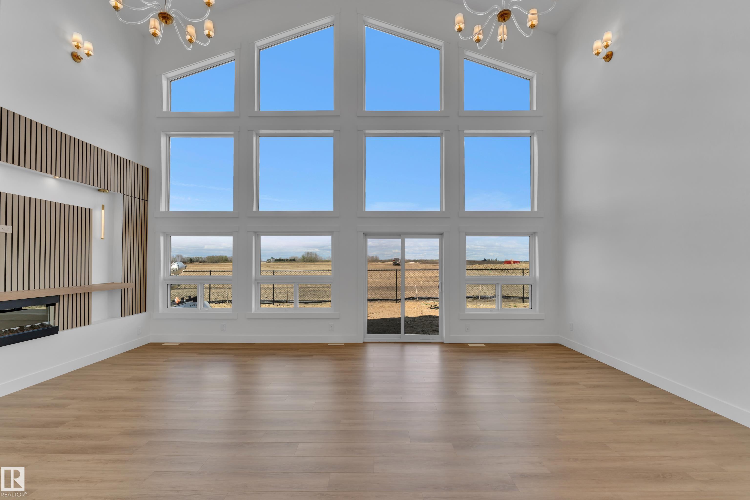 https://zimg.paragon.ice.com/ParagonImages/Property/PM/RAE/225400487/6/0/0/856291291ac72c7571e7b4eb1477a39a/1/bca1e73735ade6f1479f4cd89f1d3132/225400487-db279853-0a46-47bd-b3ed-7ebc71ba152b.JPG