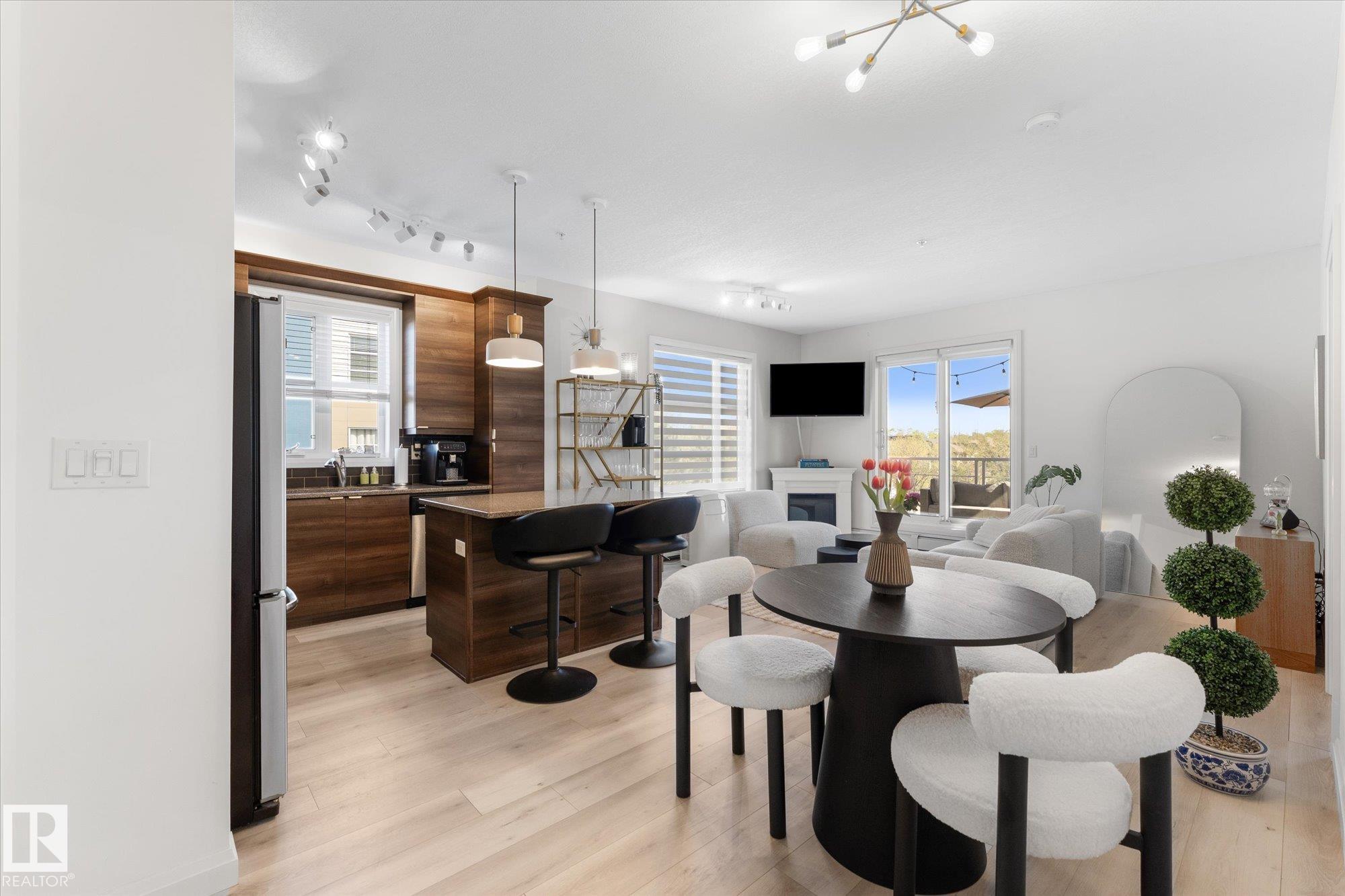 Picture for #313 2590 ANDERSON WY SW