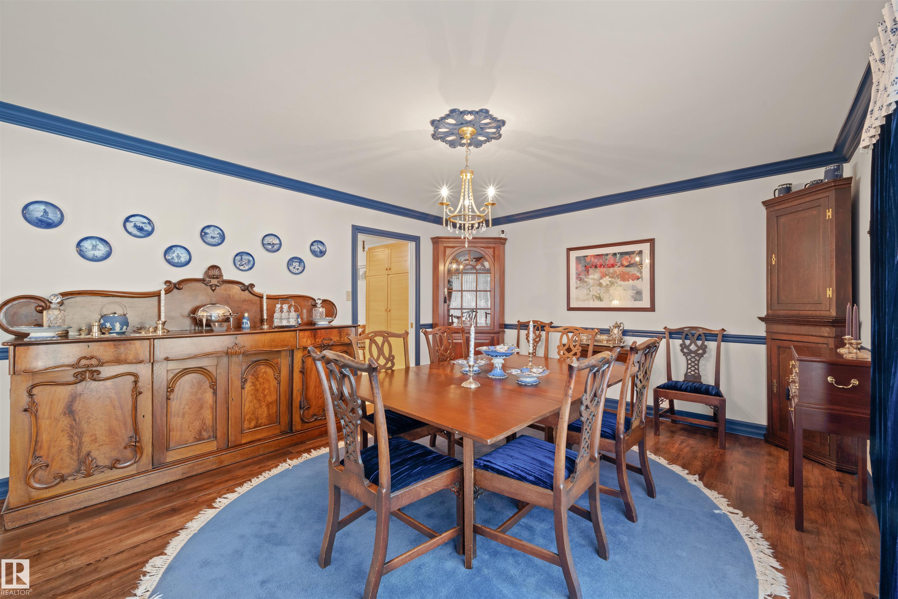 https://zimg.paragon.ice.com/ParagonImages/Property/PM/RAE/225400489/17/0/0/c75f5059b324a15126c03707bb9c5cad/1/a7cb723ab67148bda7c8b7b0e8f06317/225400489-3e5478f8-bd50-4ca6-a049-9abafd058b78.JPG