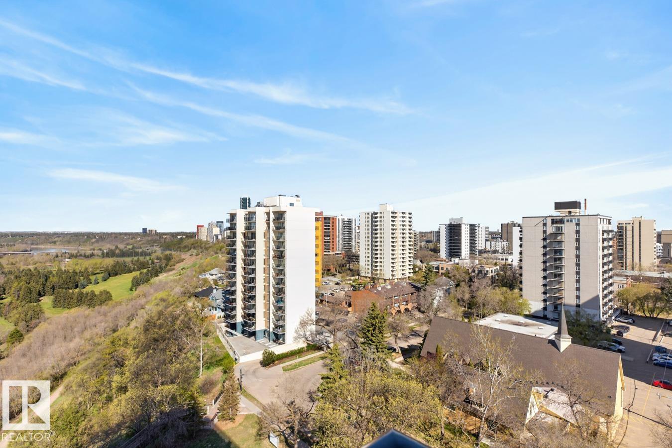 https://zimg.paragon.ice.com/ParagonImages/Property/PM/RAE/225400493/21/0/0/c3d85e9184a5732e5fa5d6542f3dd878/1/72f3096d33d8f3216c256f193e570f69/225400493-6f8ed70f-010a-49f5-a5ad-9c167b4e4e46.JPG