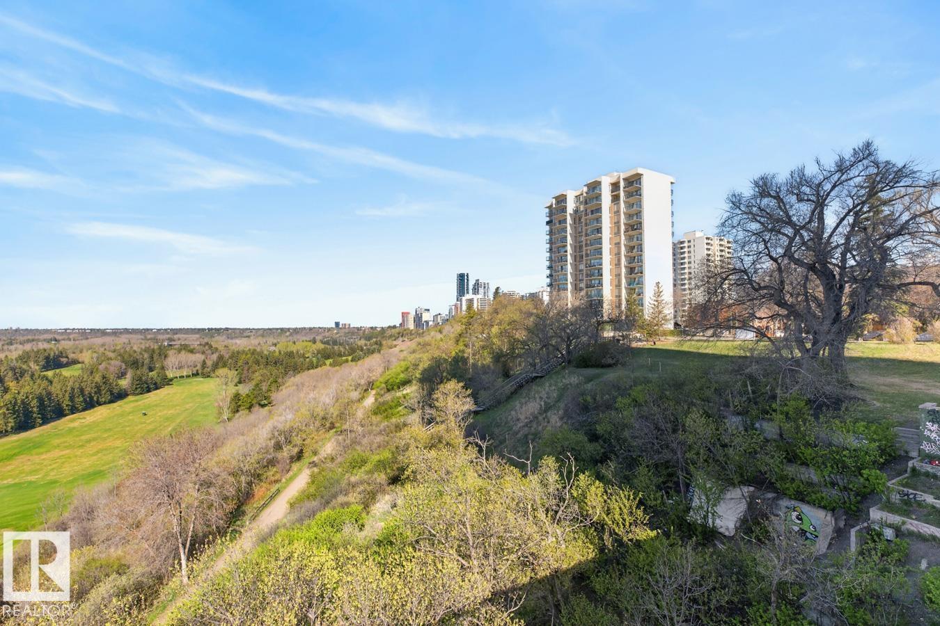 https://zimg.paragon.ice.com/ParagonImages/Property/PM/RAE/225400493/51/0/0/83d2bdeab1b1f3008a06d115faa4f776/1/72f3096d33d8f3216c256f193e570f69/225400493-17792b4a-aed8-472b-bf5b-de3680a1be68.JPG