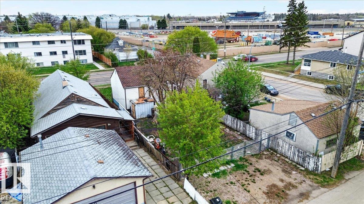https://zimg.paragon.ice.com/ParagonImages/Property/PM/RAE/225400498/12/0/0/daab8d33f0bfa79e623e57f2468085dc/1/59fa99558db6083824efe671332384e1/225400498-a8bf0a12-2cb9-42ba-90cb-fdadd89fa5f0.JPG
